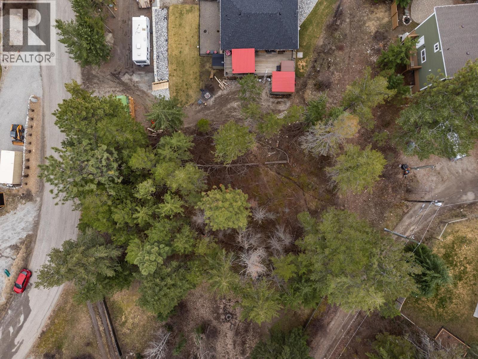 10700 Pinecrest Road Property Photo 5