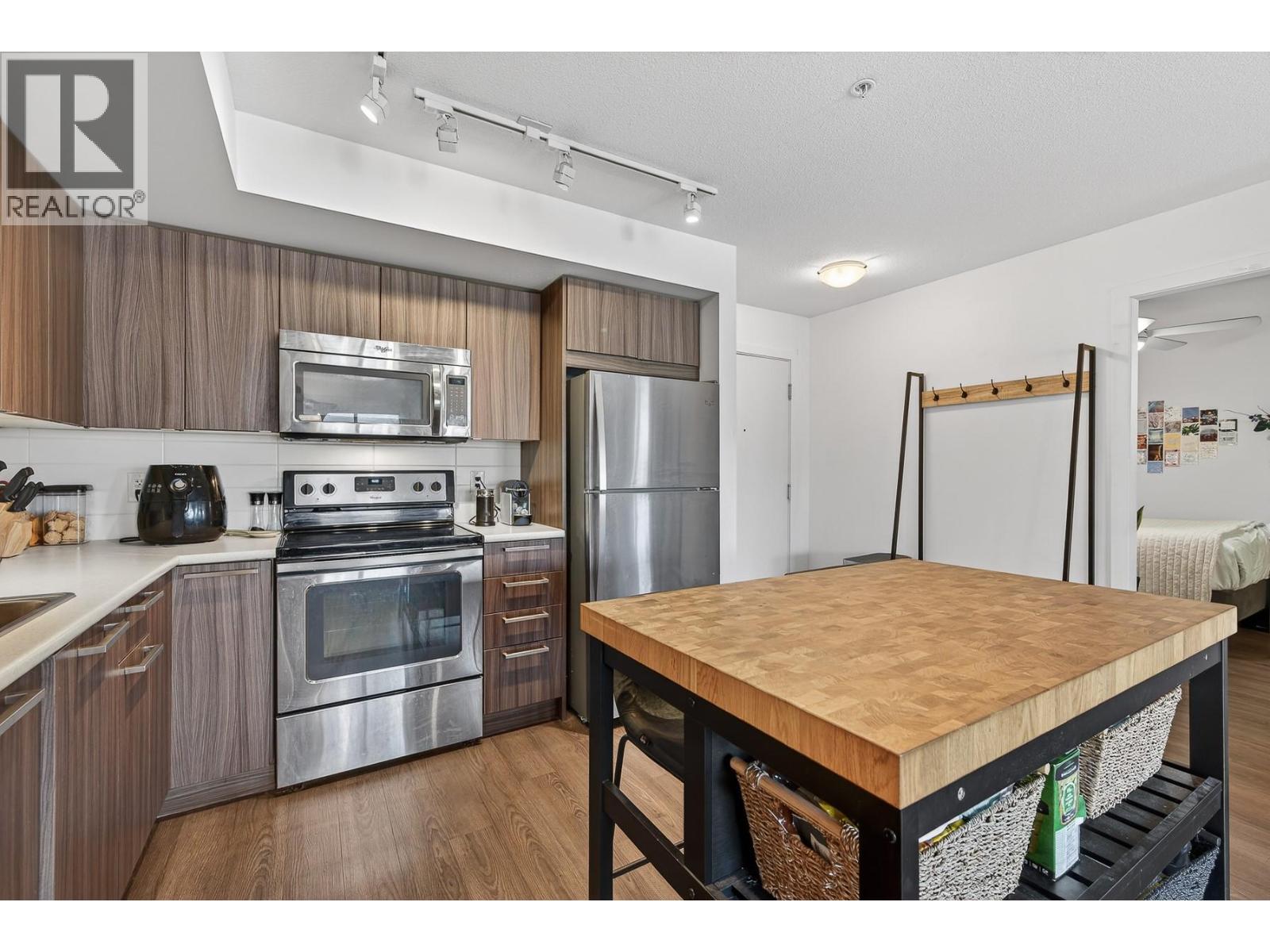 883 Academy Way Unit# 116 Property Photo 14