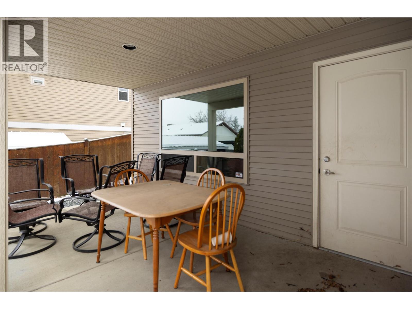 2049 Skyview Crescent Property Photo 35