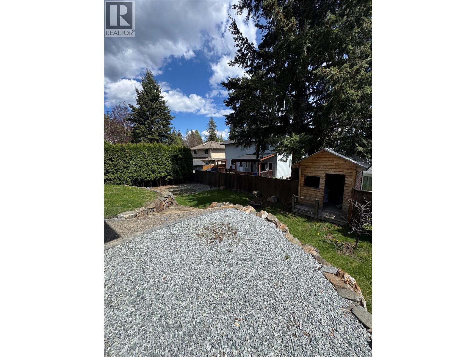 2049 Skyview Crescent Property Photo 40