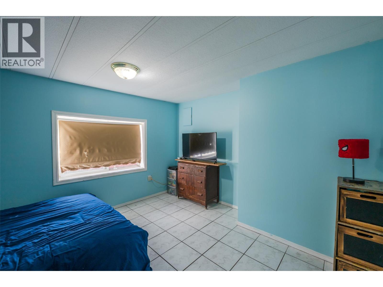 411 6th Avenue Property Photo 29