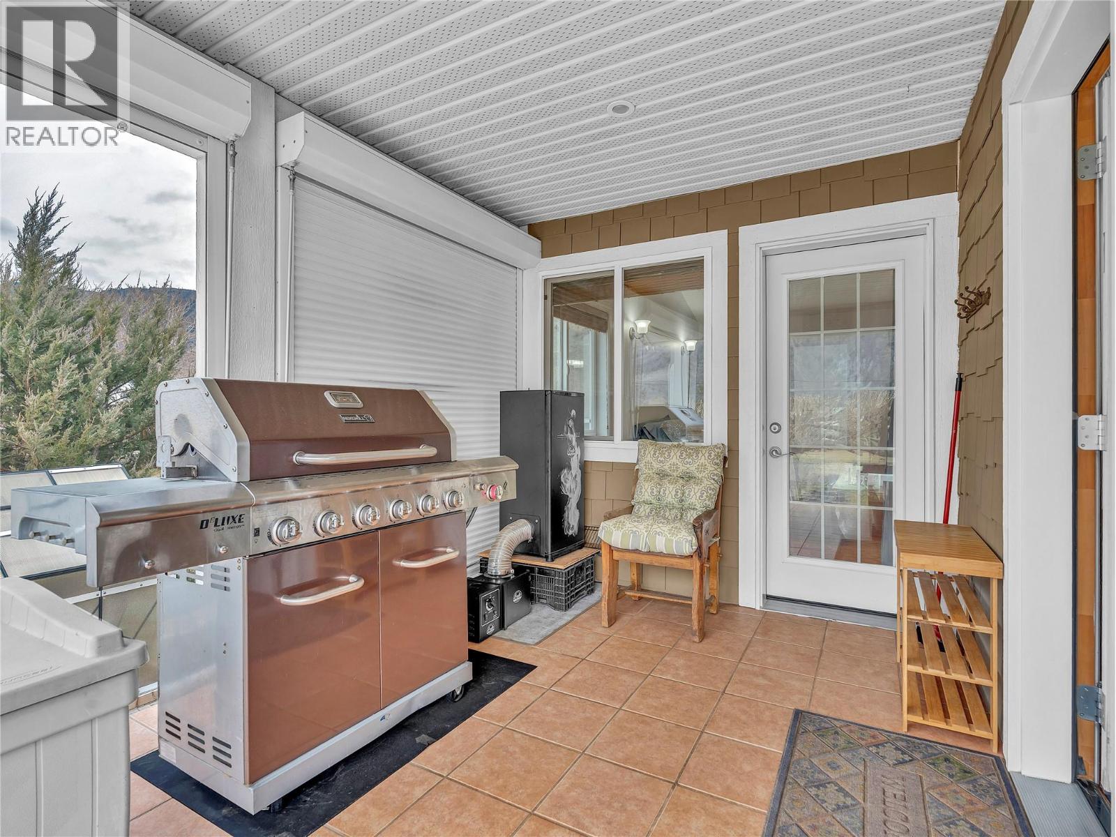 2120 Ritchie Drive Property Photo 15