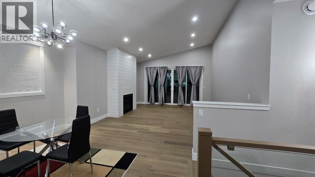 2852 Canyon Crest Drive Property Photo 22