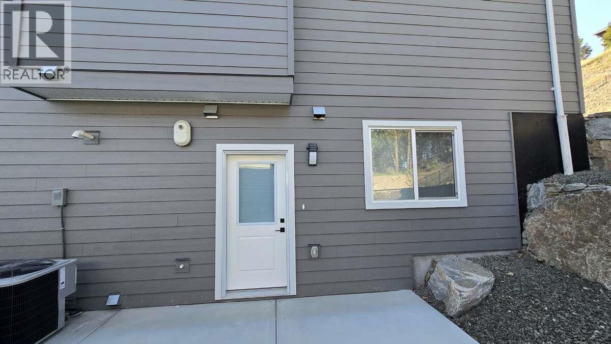 2852 Canyon Crest Drive Property Photo 37