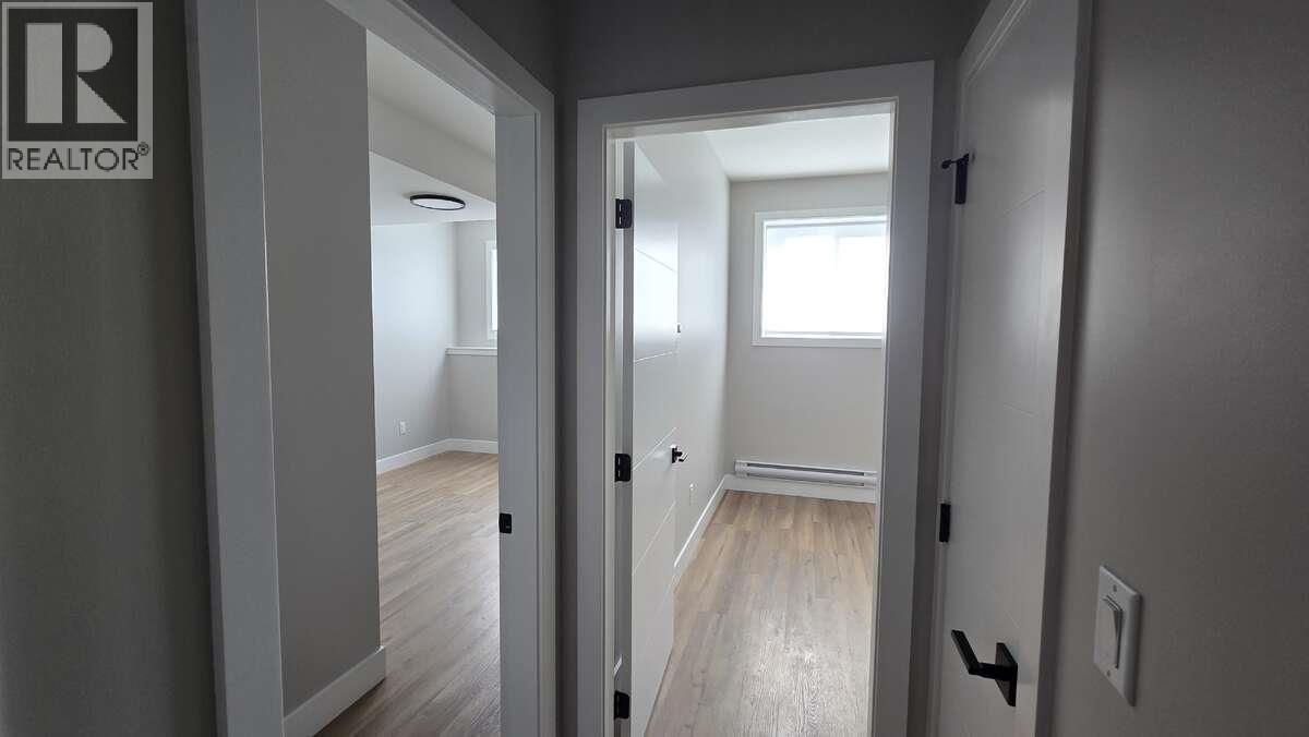 2852 Canyon Crest Drive Property Photo 42