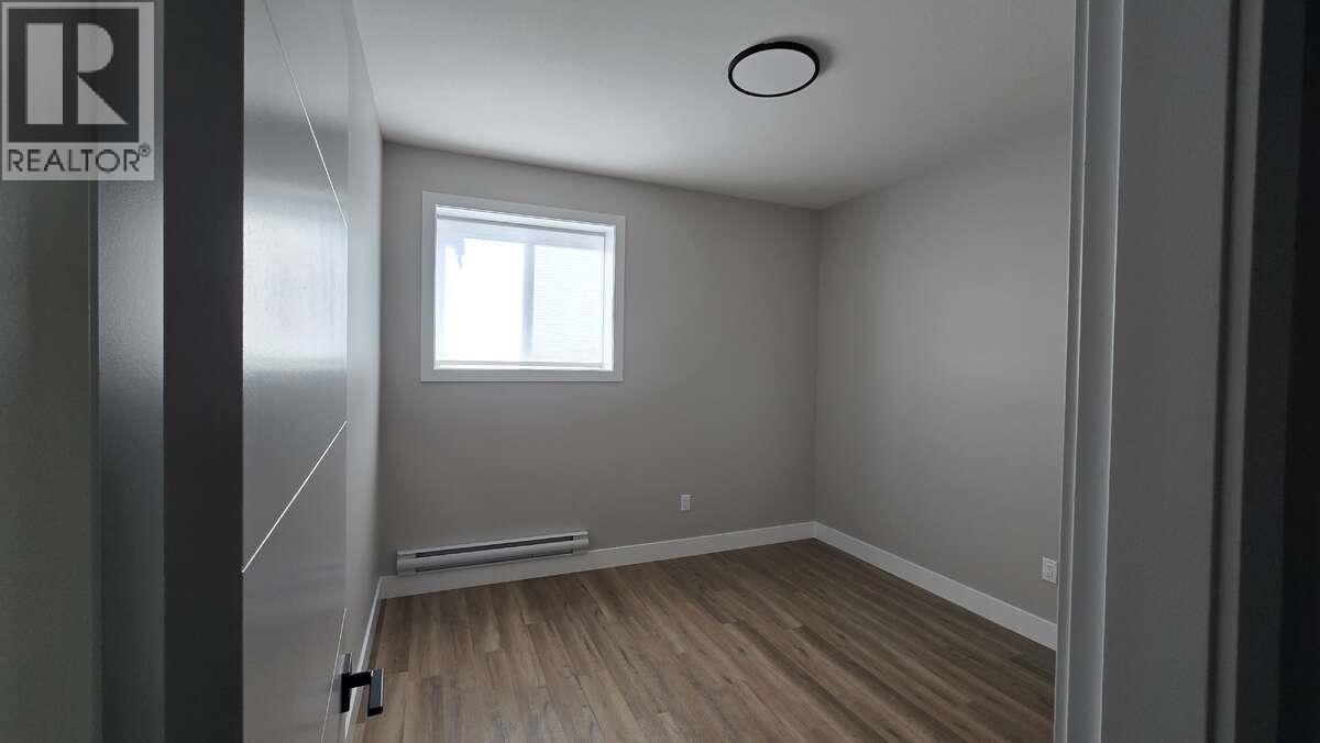 2852 Canyon Crest Drive Property Photo 43
