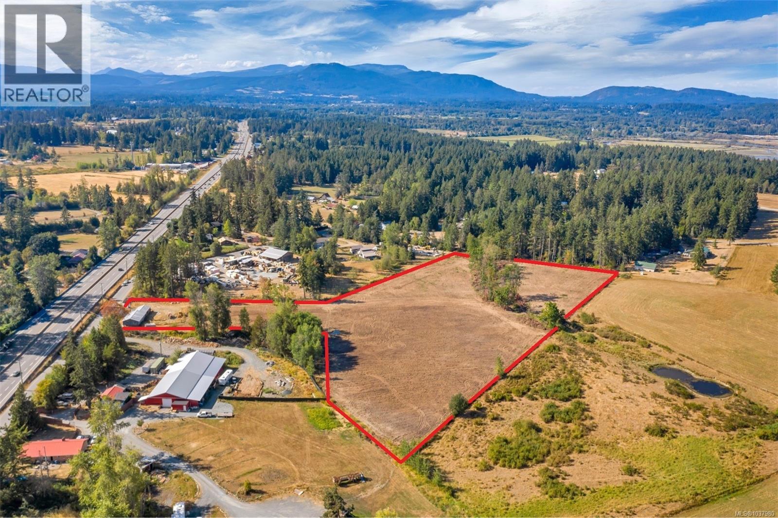 4545 Trans Canada Hwy Property Photo 4