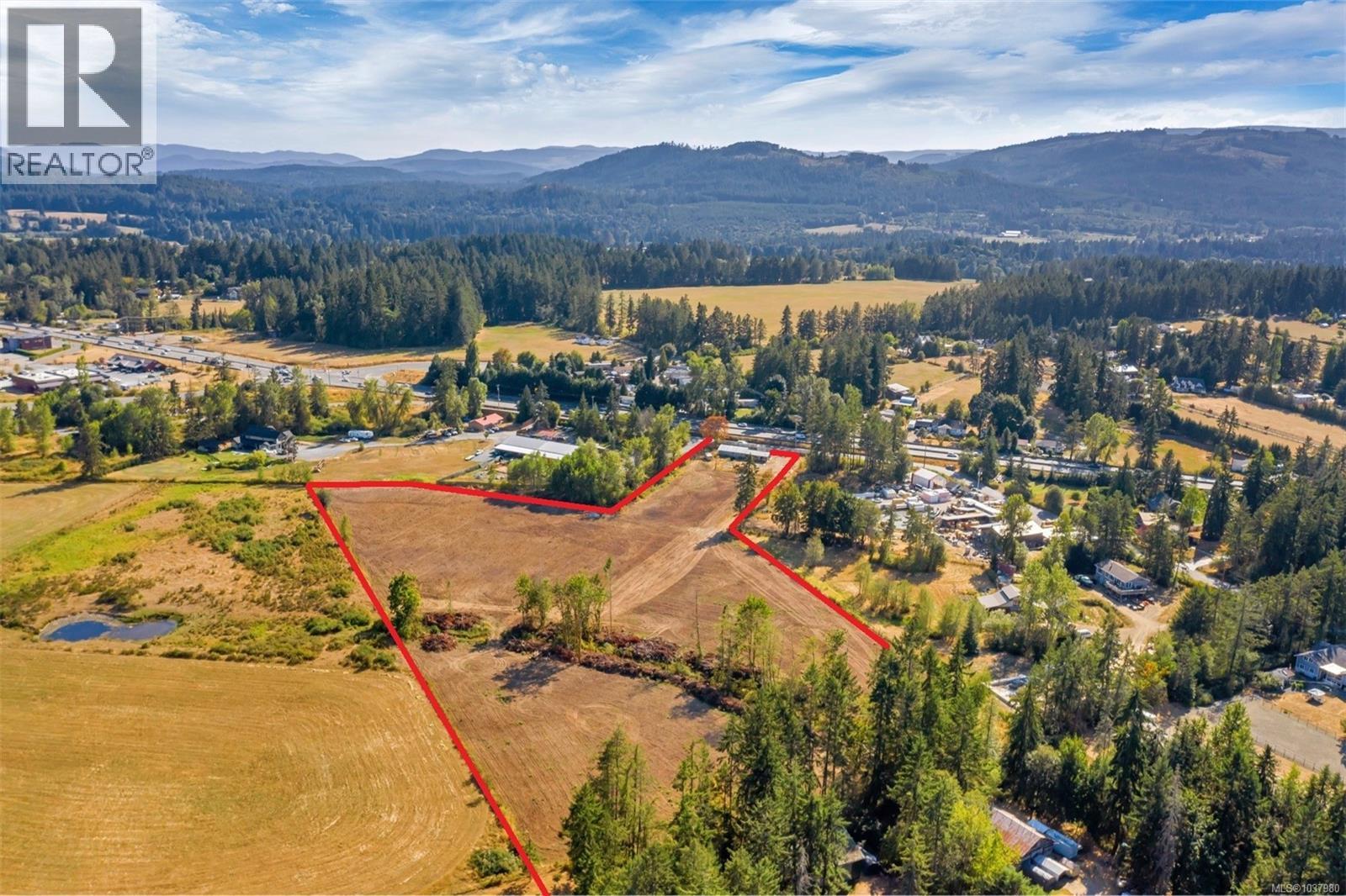 4545 Trans Canada Hwy Property Photo 8