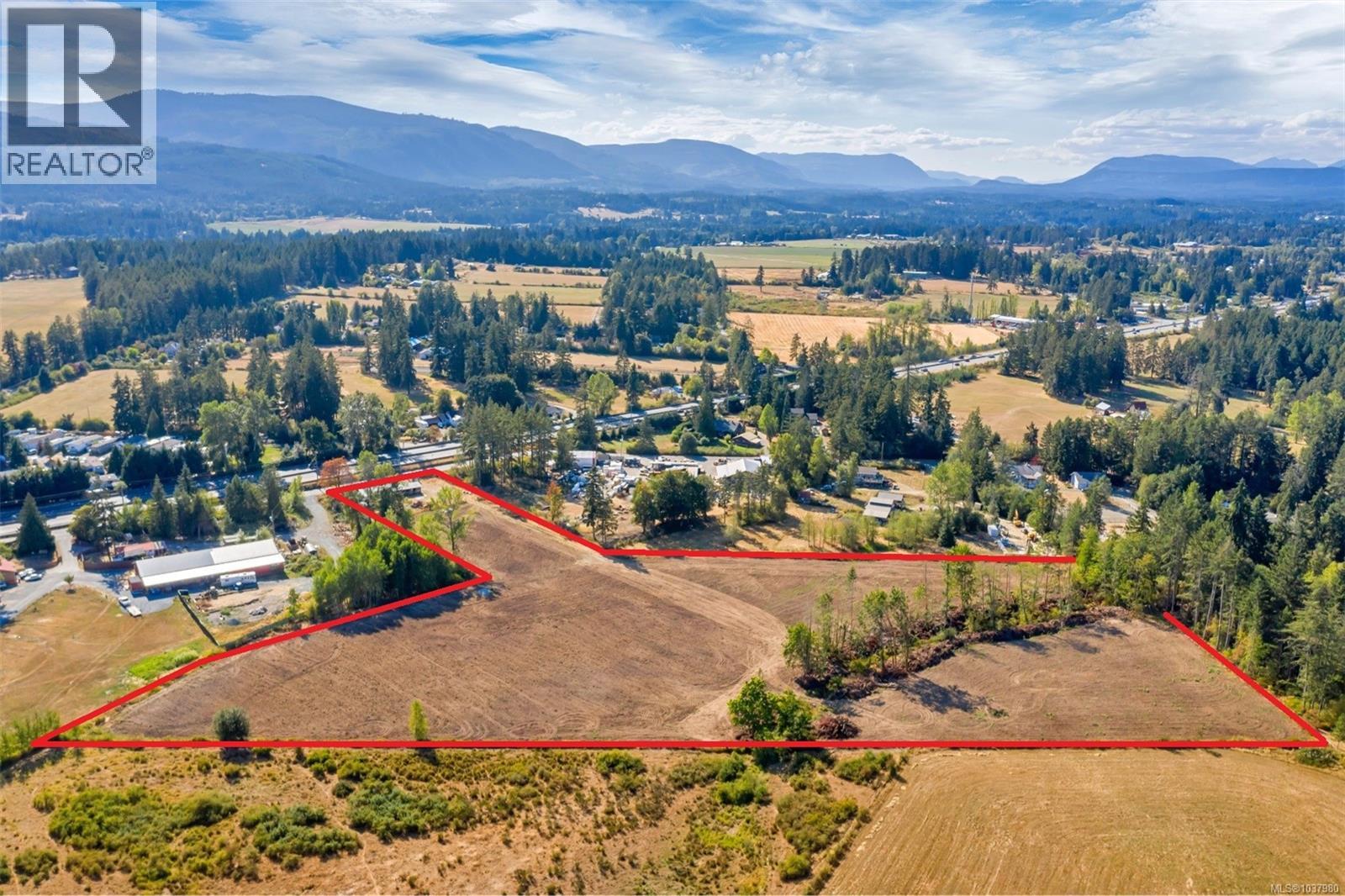4545 Trans Canada Hwy Property Photo 11