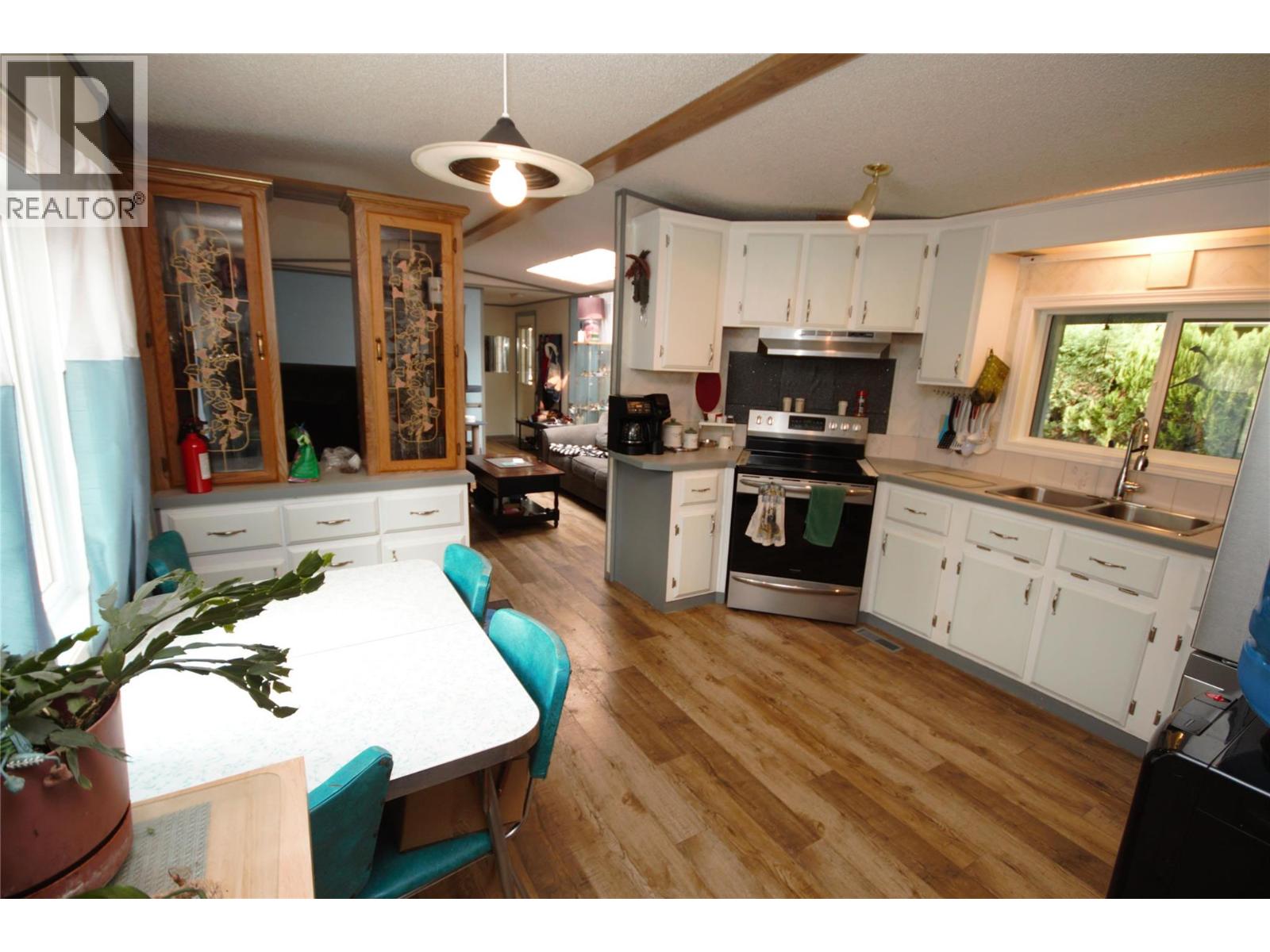 8487 Highway 97 Unit# 49 Property Photo 8