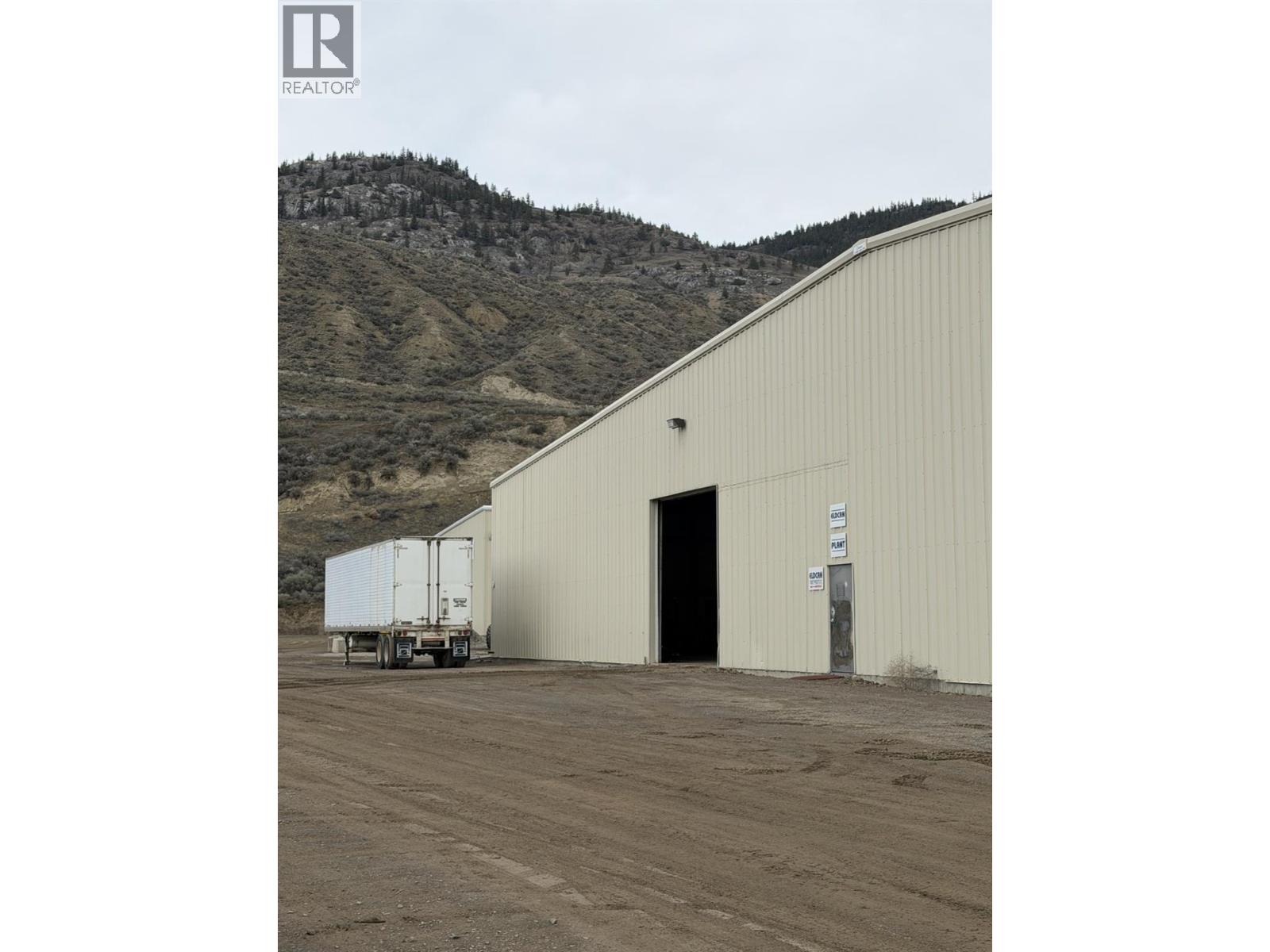 2953 Shuswap Road