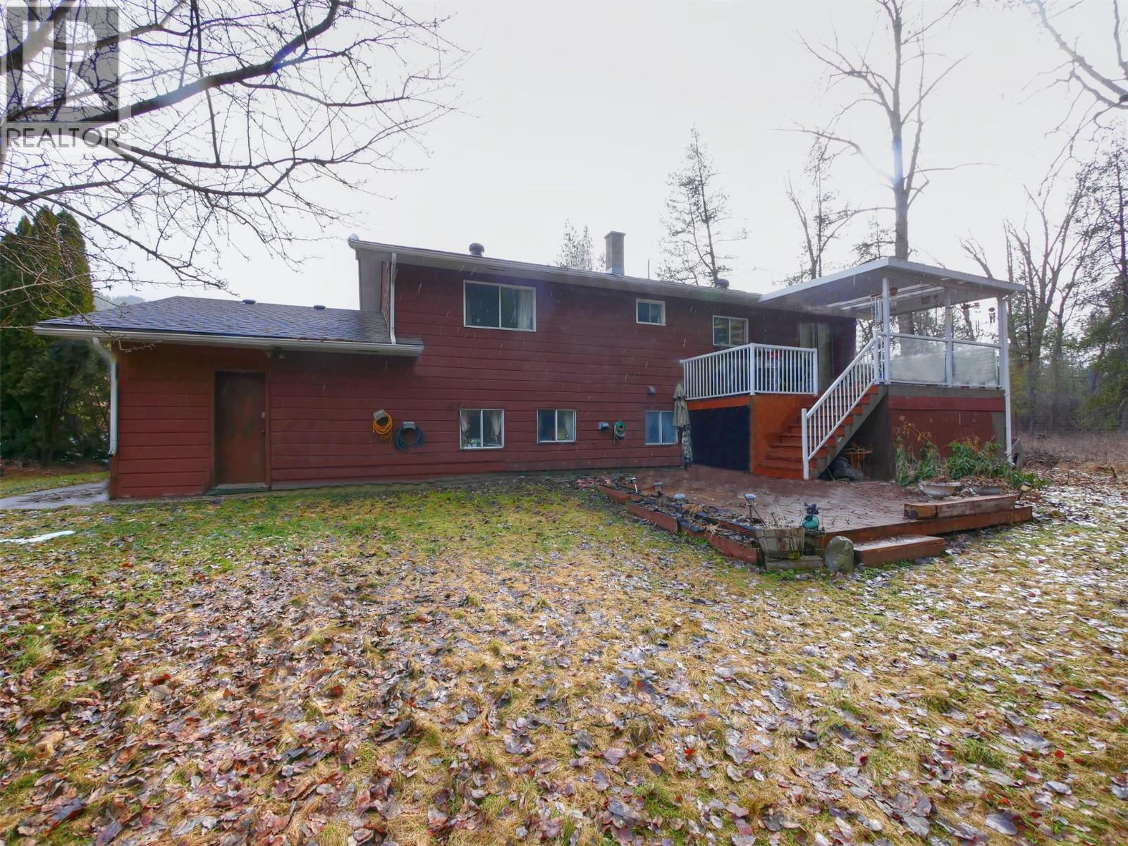 9250 Highway 3 & 95 Property Photo 2