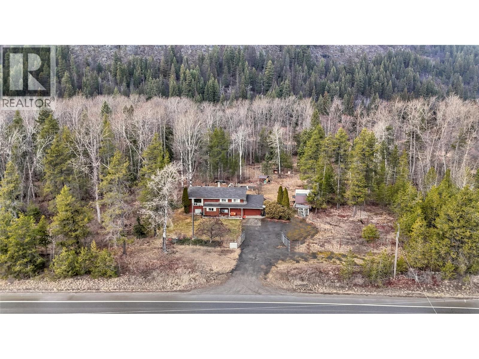 9250 Highway 3 & 95 Property Photo 10