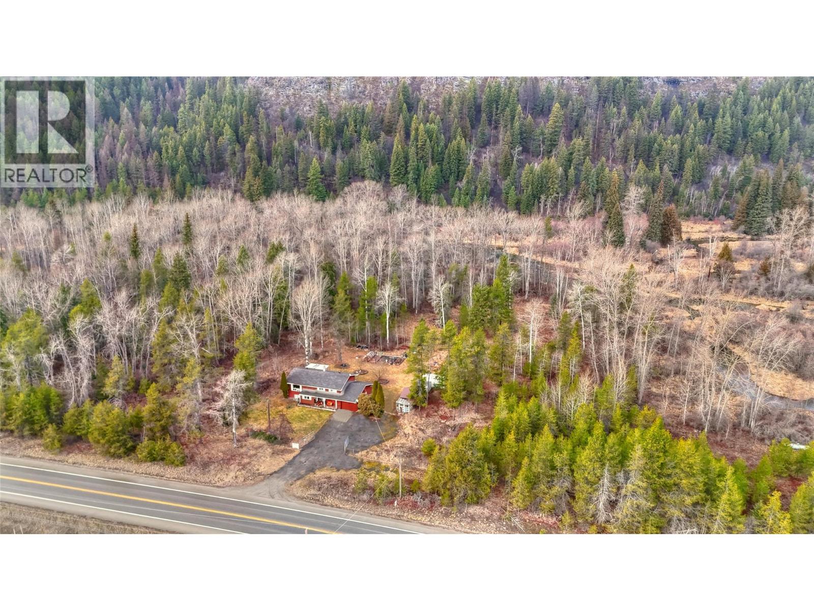 9250 Highway 3 & 95 Property Photo 11