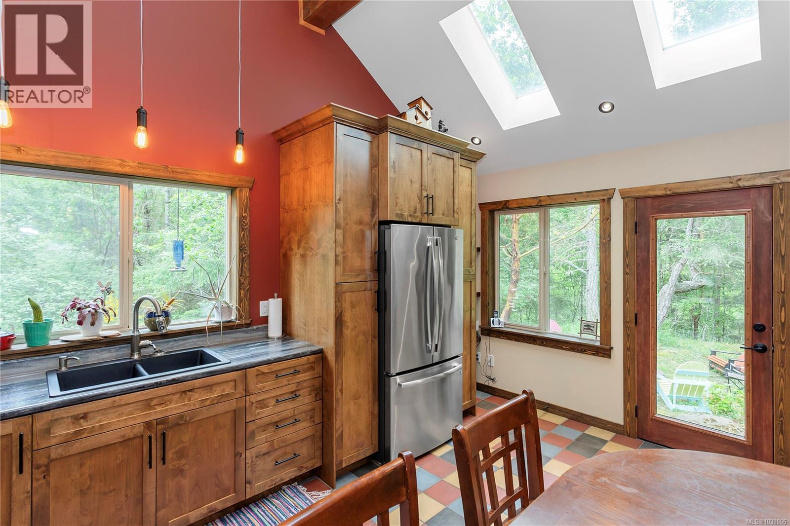 3445 Juriet Rd Property Photo 13