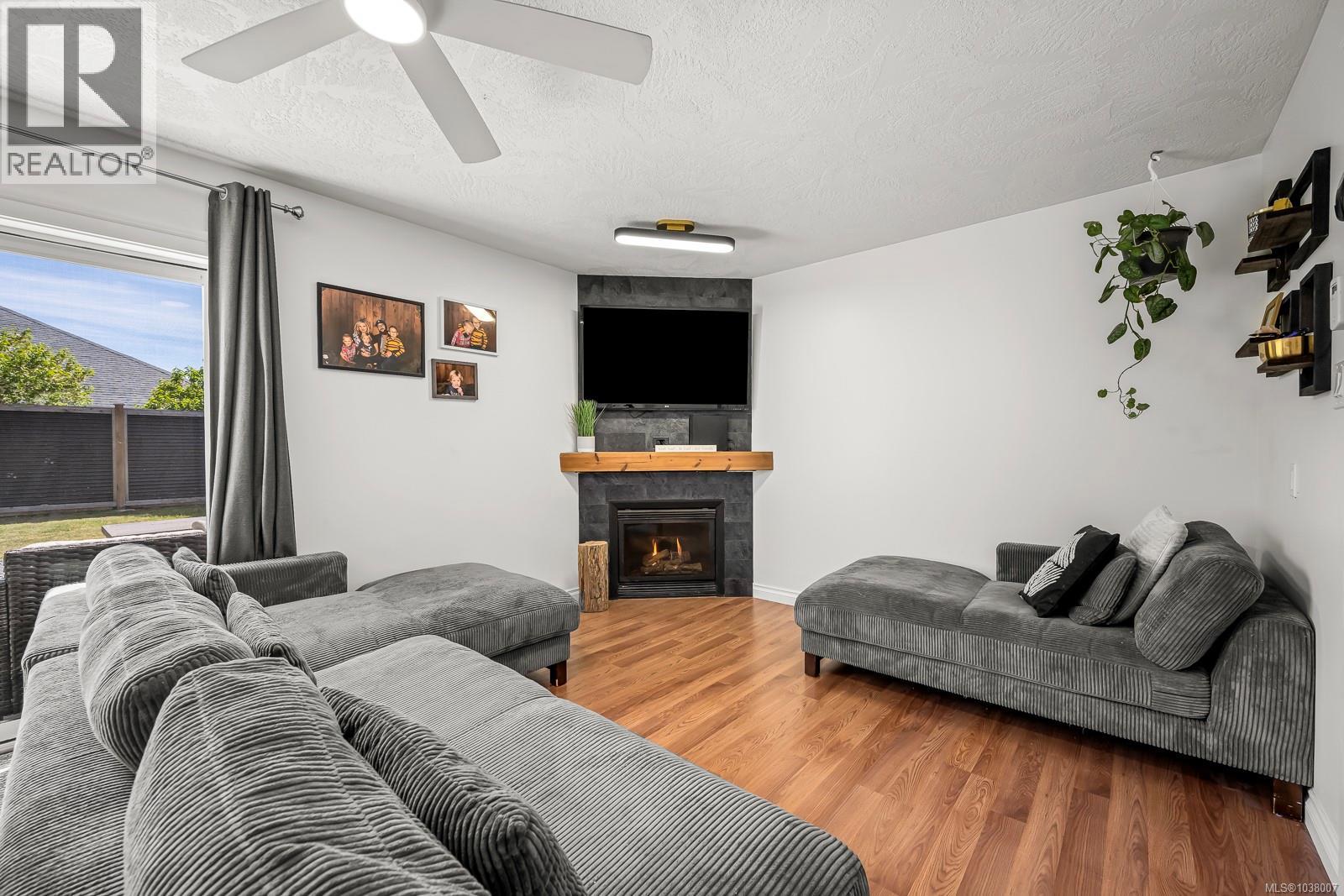 836 Tracker Pl Property Photo 3