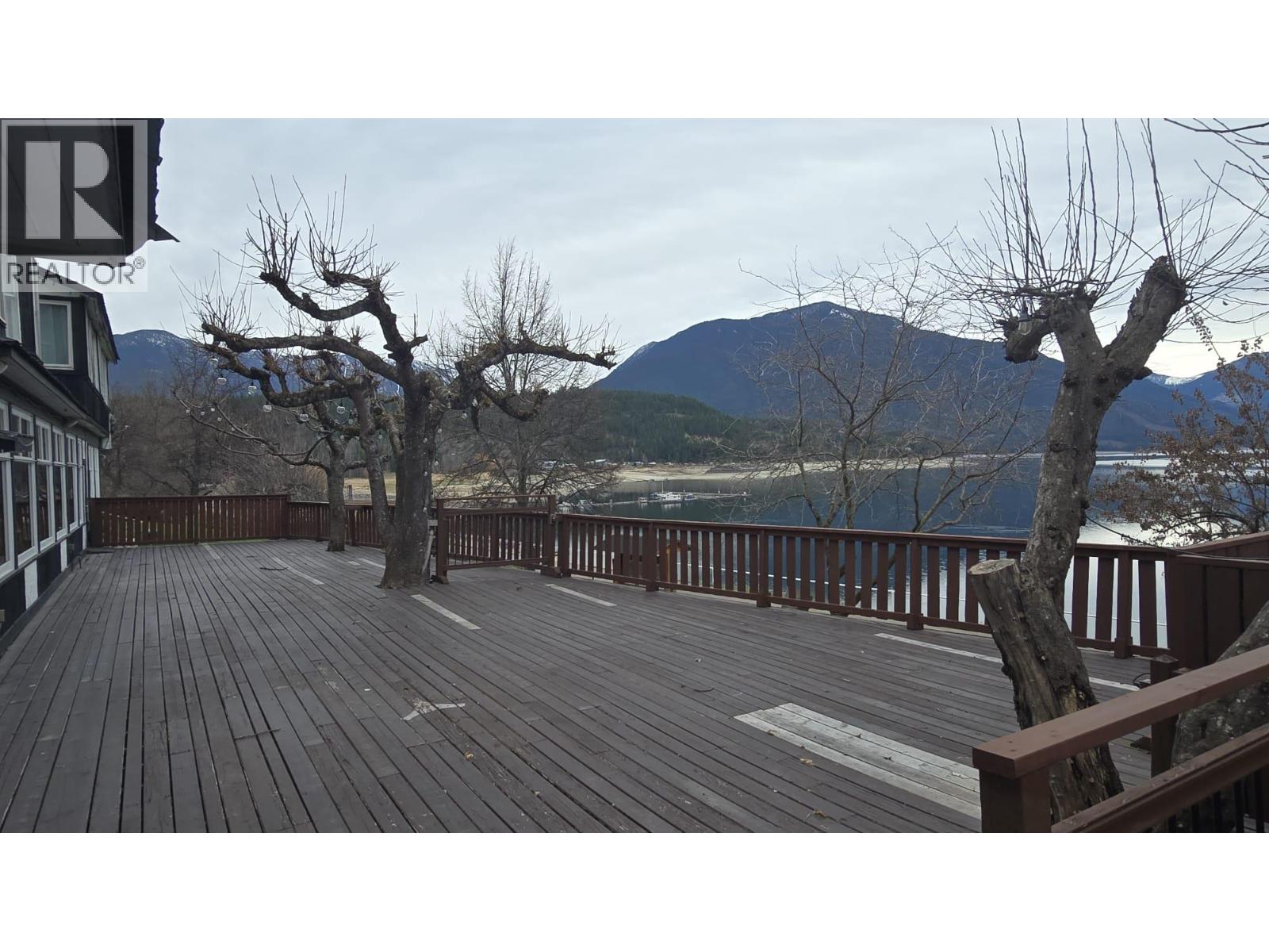 96 4 Avenue Sw Property Photo 9