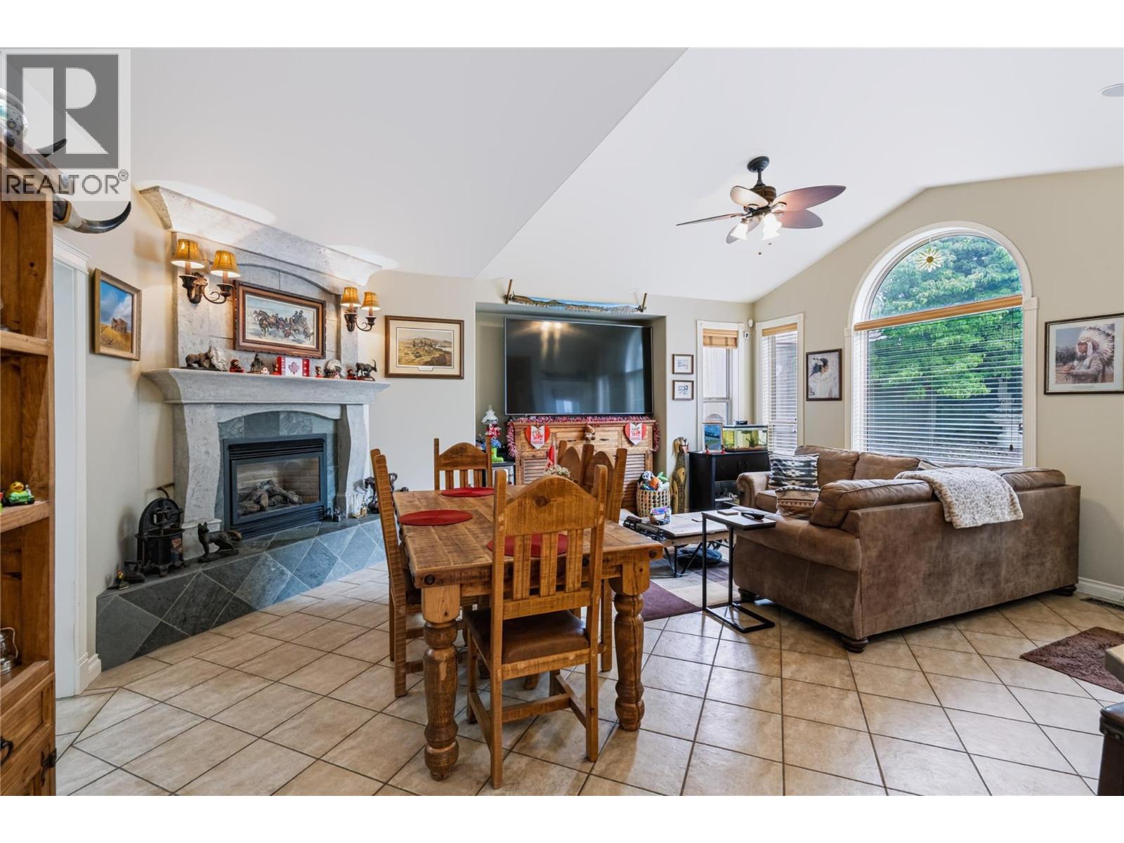 102 Westview Drive Property Photo 8