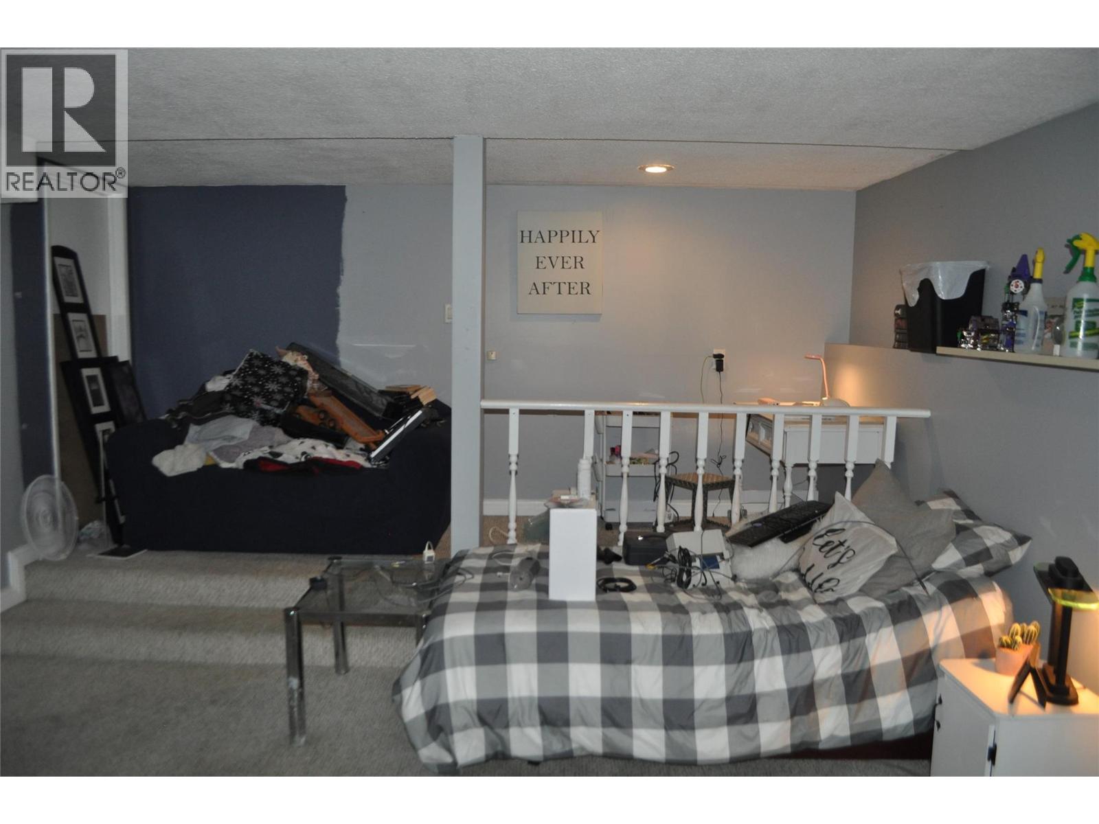663 Clifton Road Property Photo 6