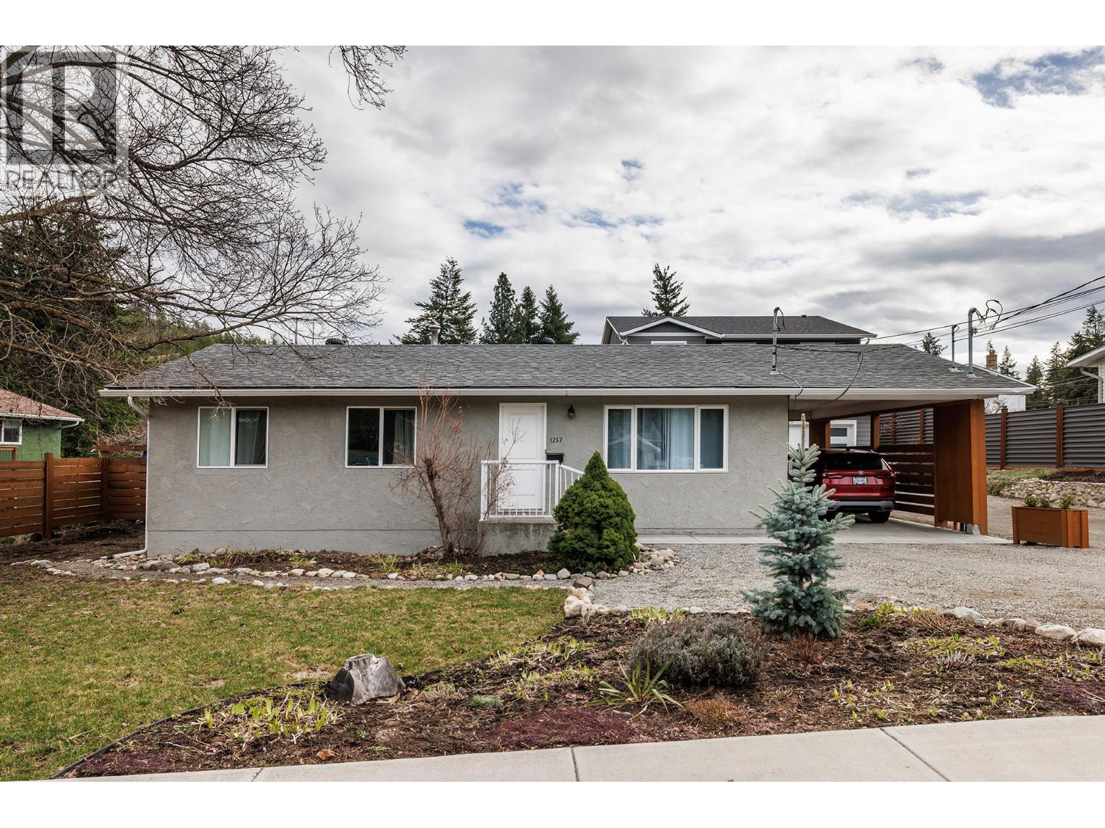 1257 Rio Drive Property Photo 1