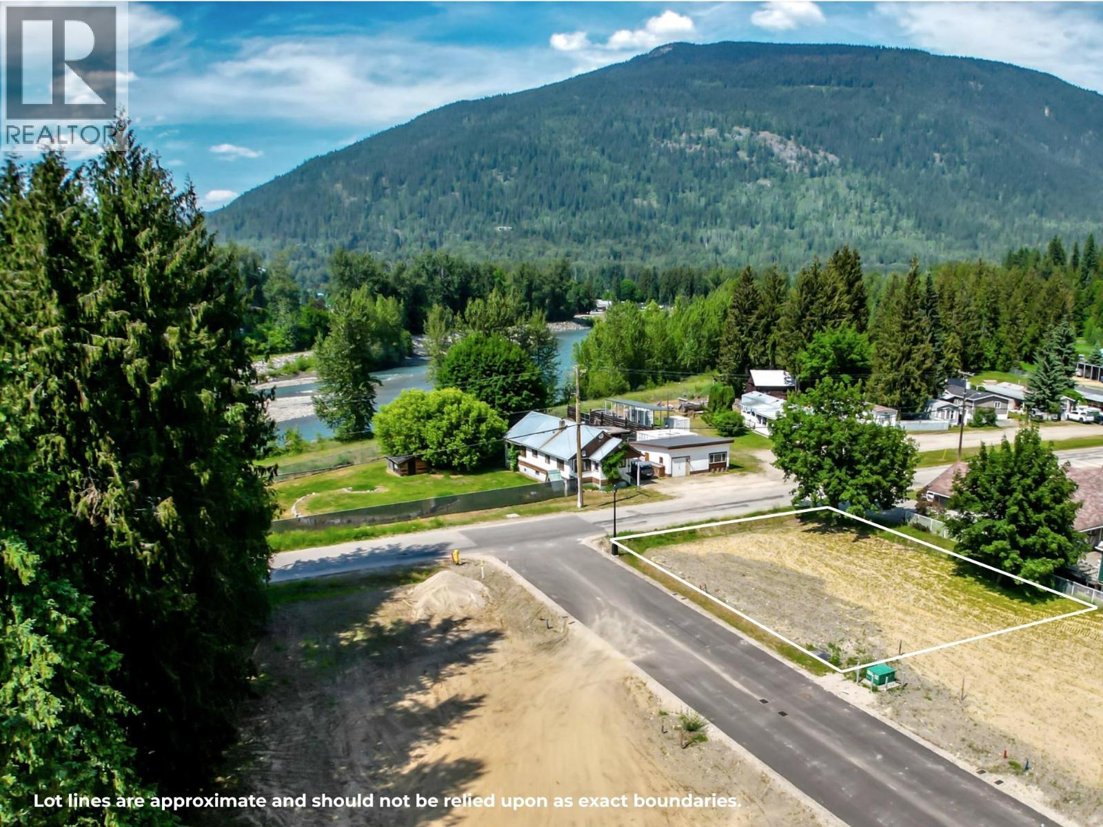2-1445 Illecillewaet Road Lot# Sl 1 Property Photo 1