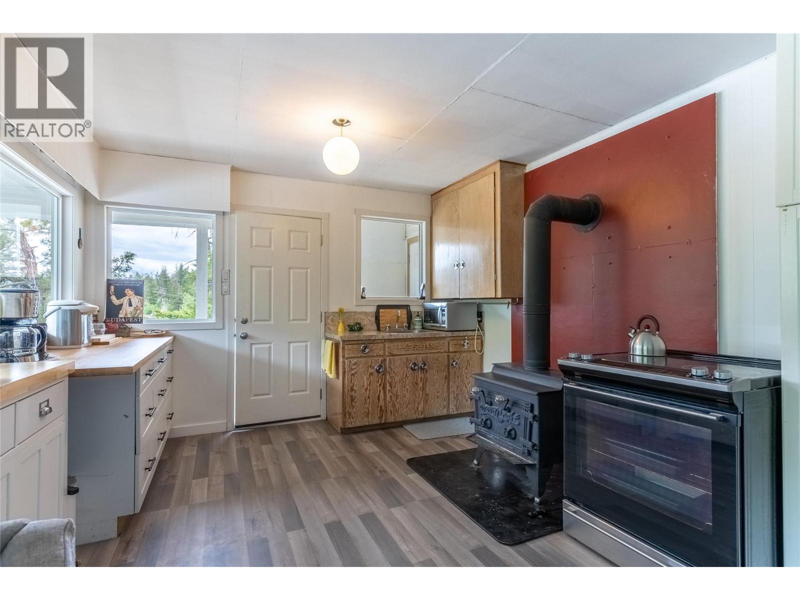 2526 Loon Lake Road Property Photo 19