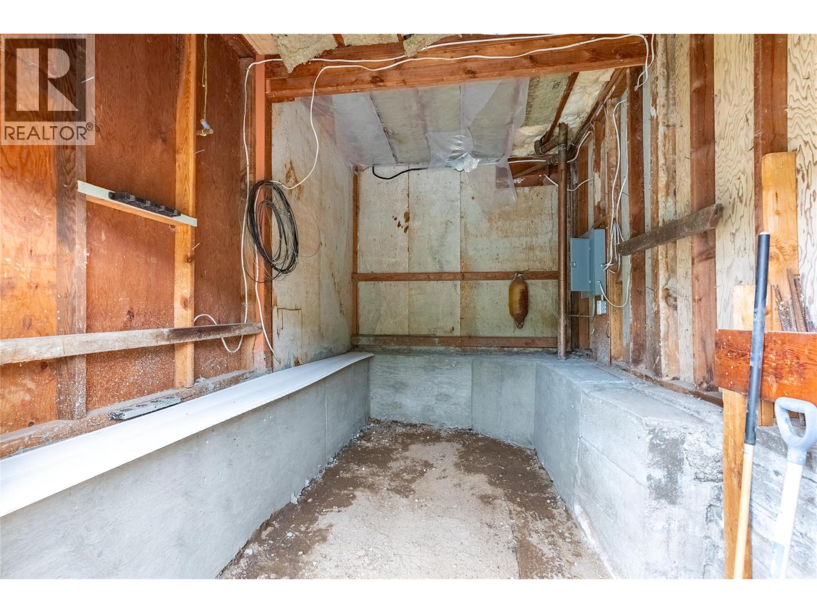 2526 Loon Lake Road Property Photo 25