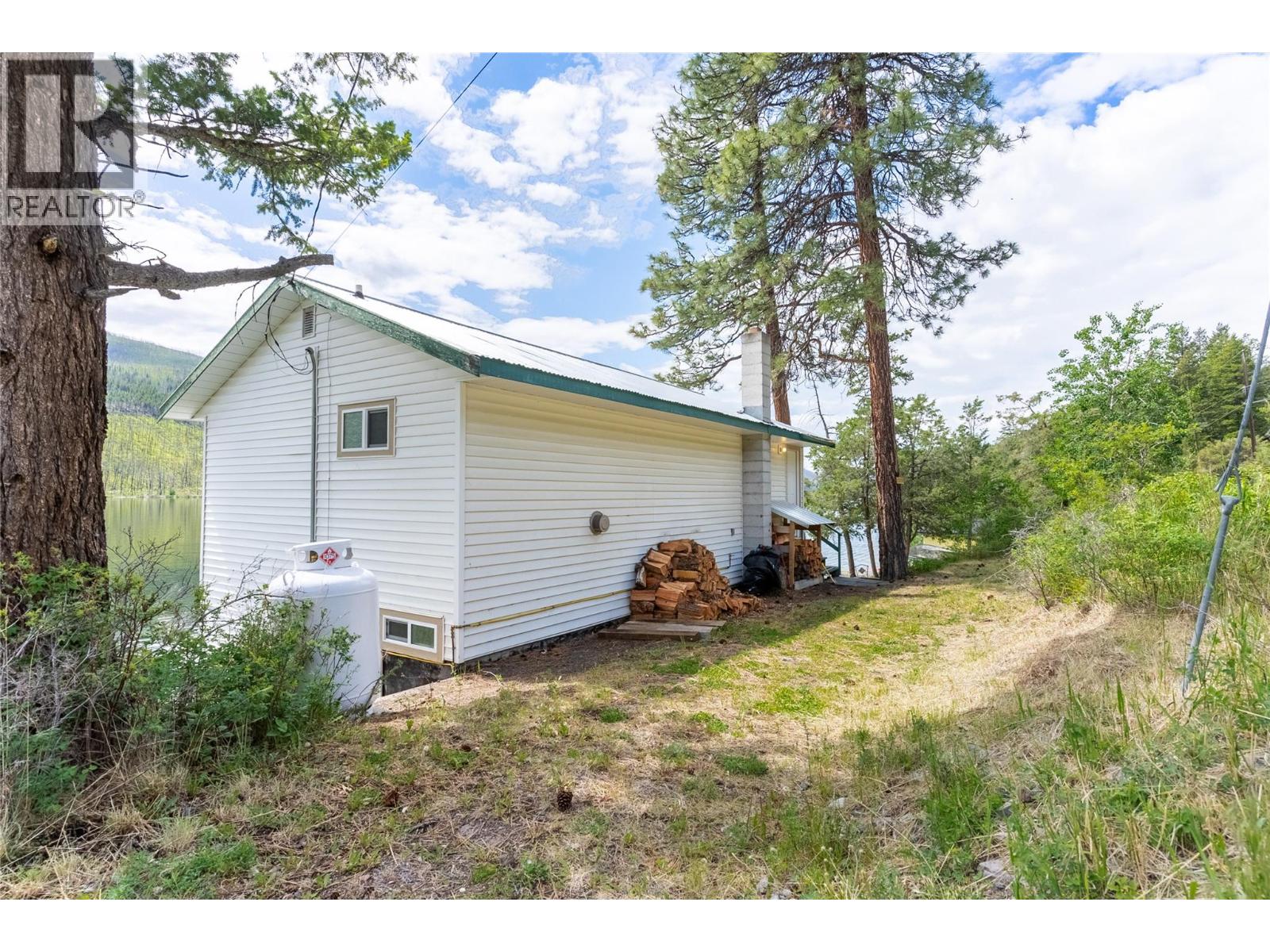 2526 Loon Lake Road Property Photo 38