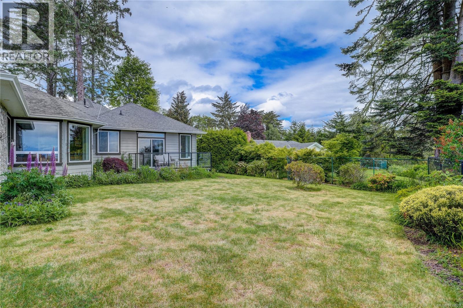 7079 Richview Dr Property Photo 25