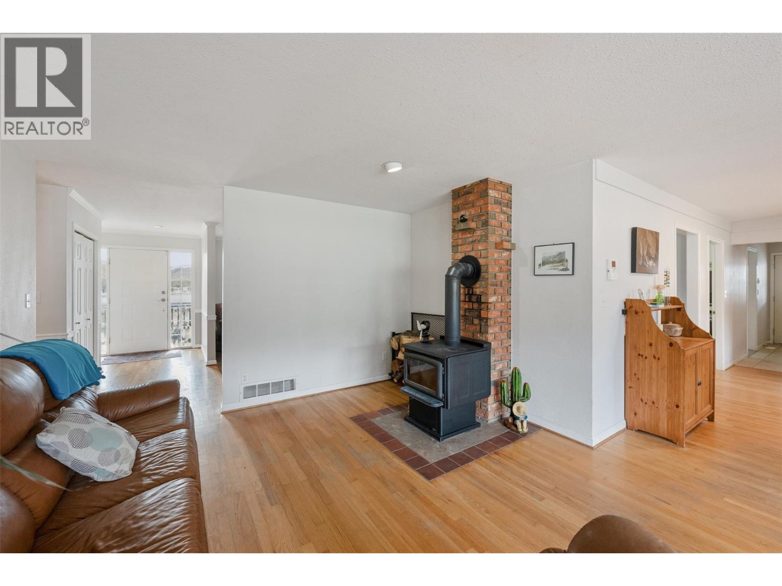 351 Jones Way Road Property Photo 11
