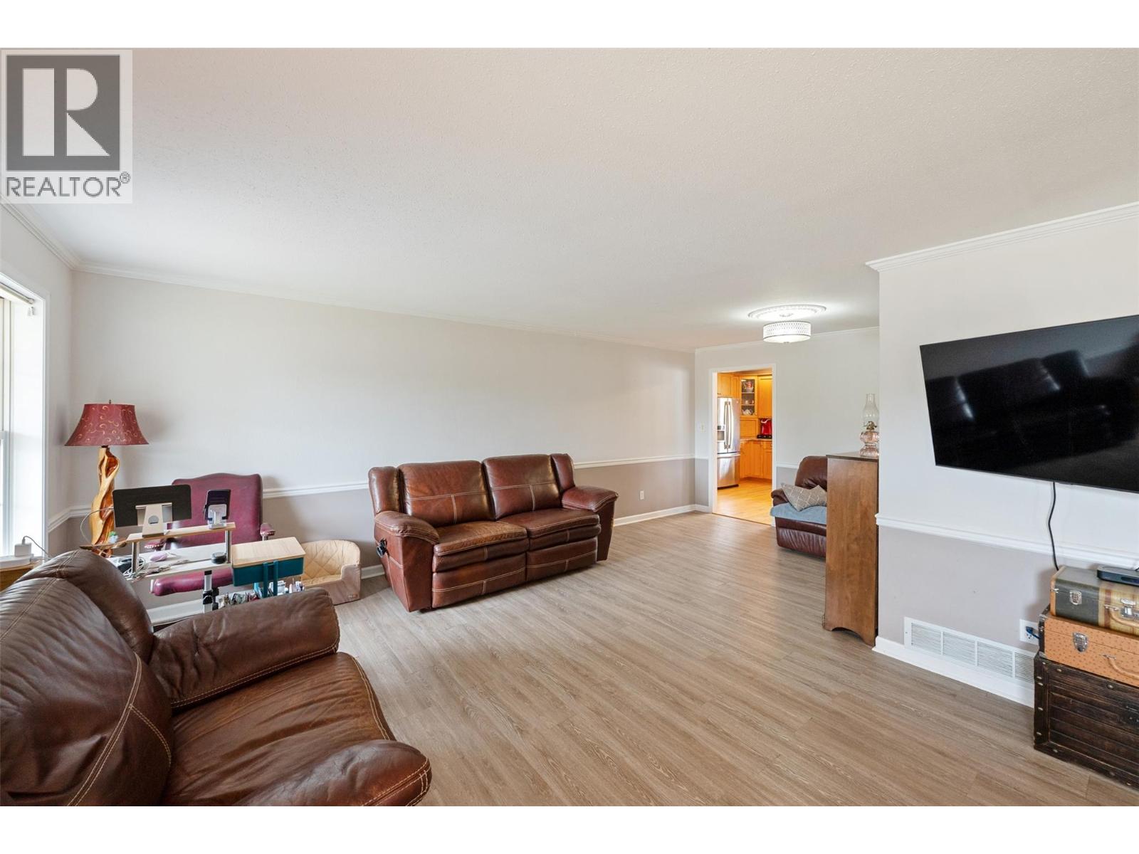 351 Jones Way Road Property Photo 17