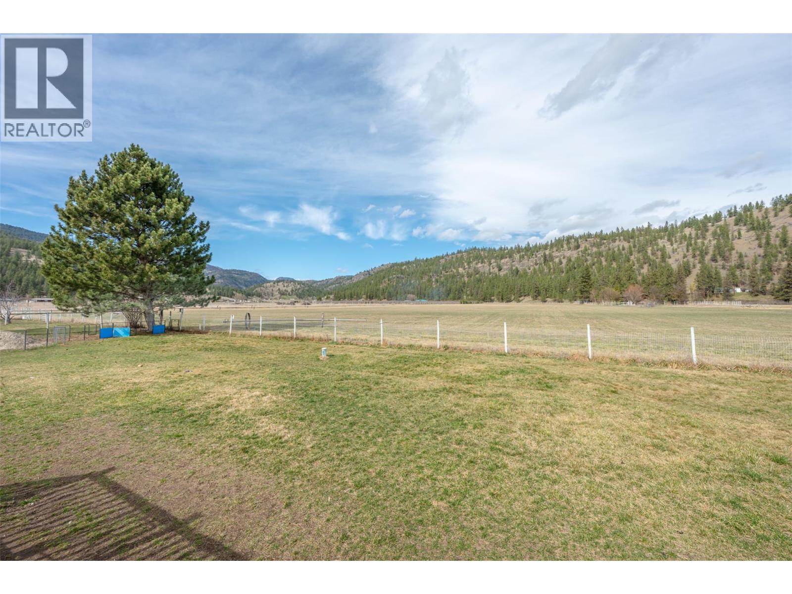 351 Jones Way Road Property Photo 43