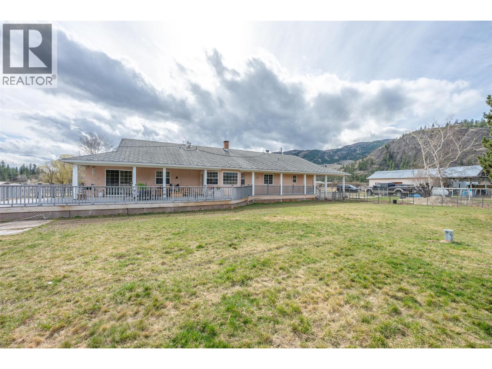 351 Jones Way Road Property Photo 44