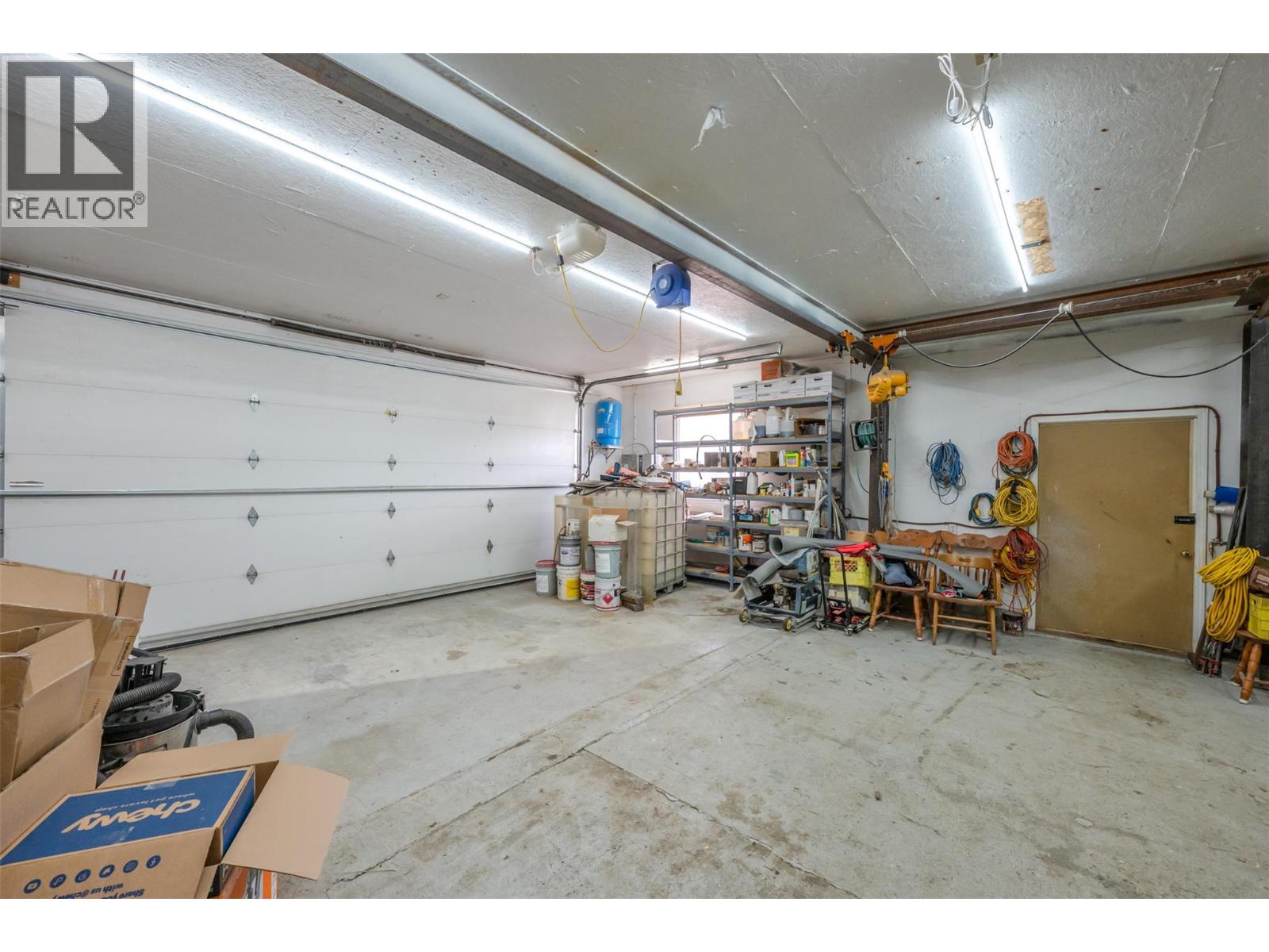 351 Jones Way Road Property Photo 48