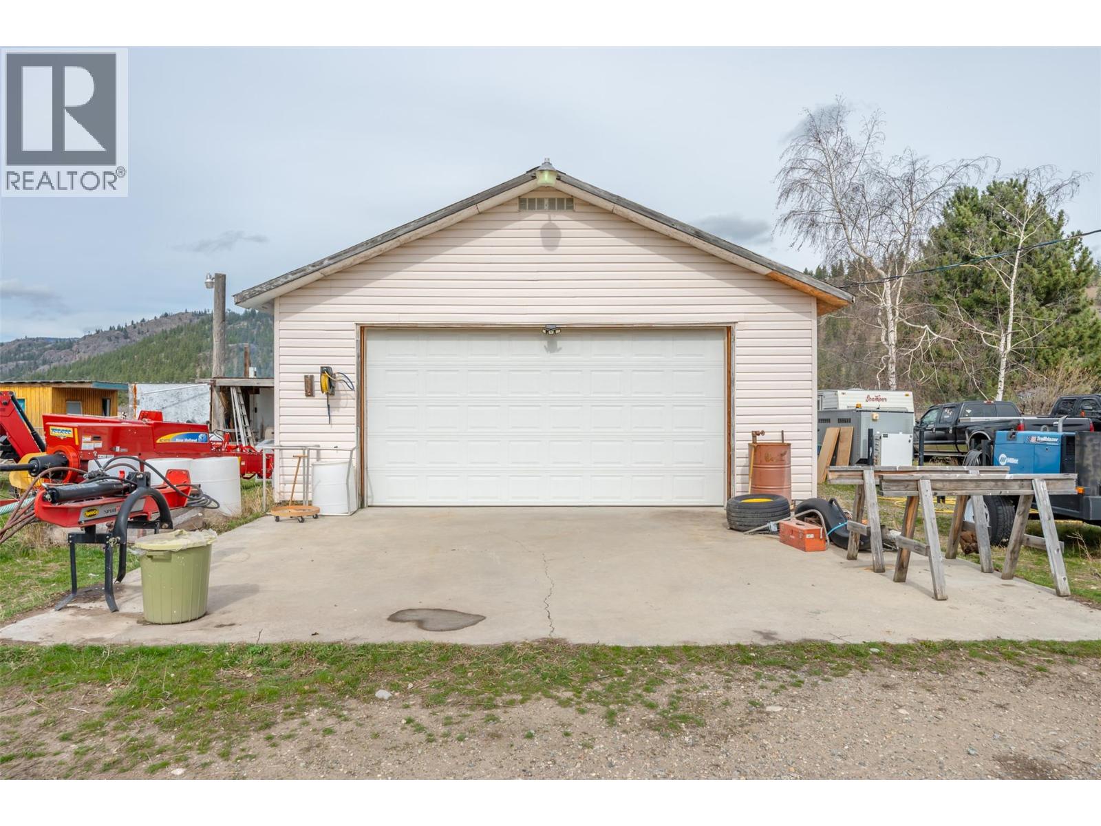 351 Jones Way Road Property Photo 59