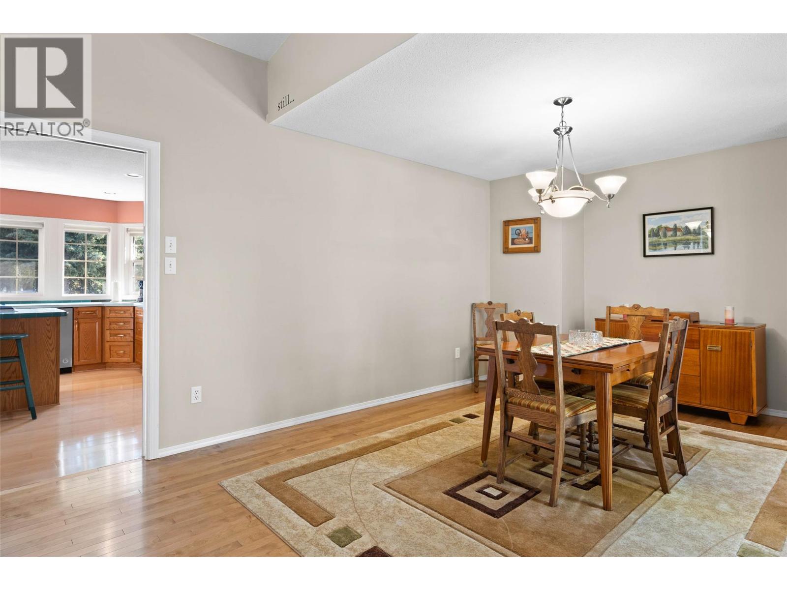 2668 Golf Course Drive Property Photo 5