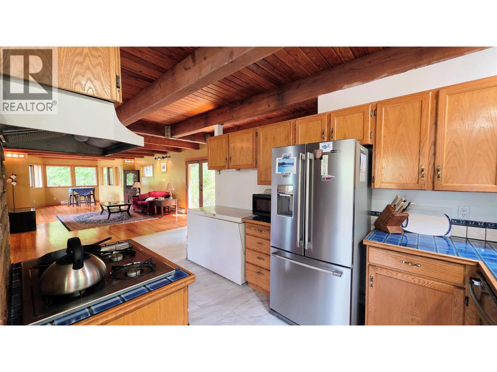 8496 B Procter Road E Property Photo 33