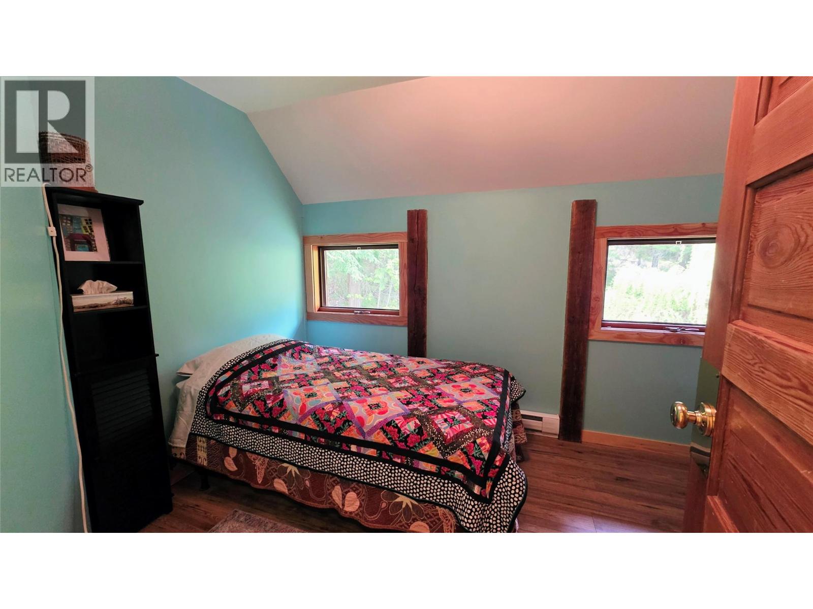8496 B Procter Road E Property Photo 38