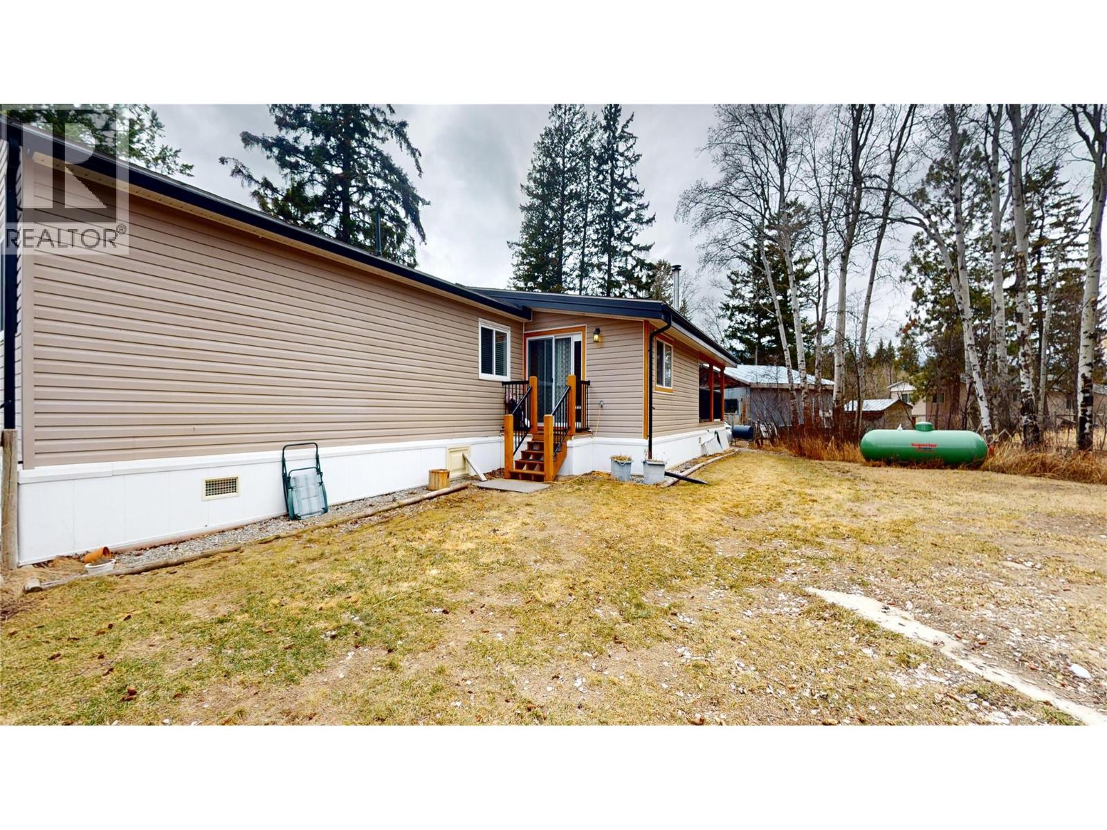 4747 Willow Avenue Property Photo 34