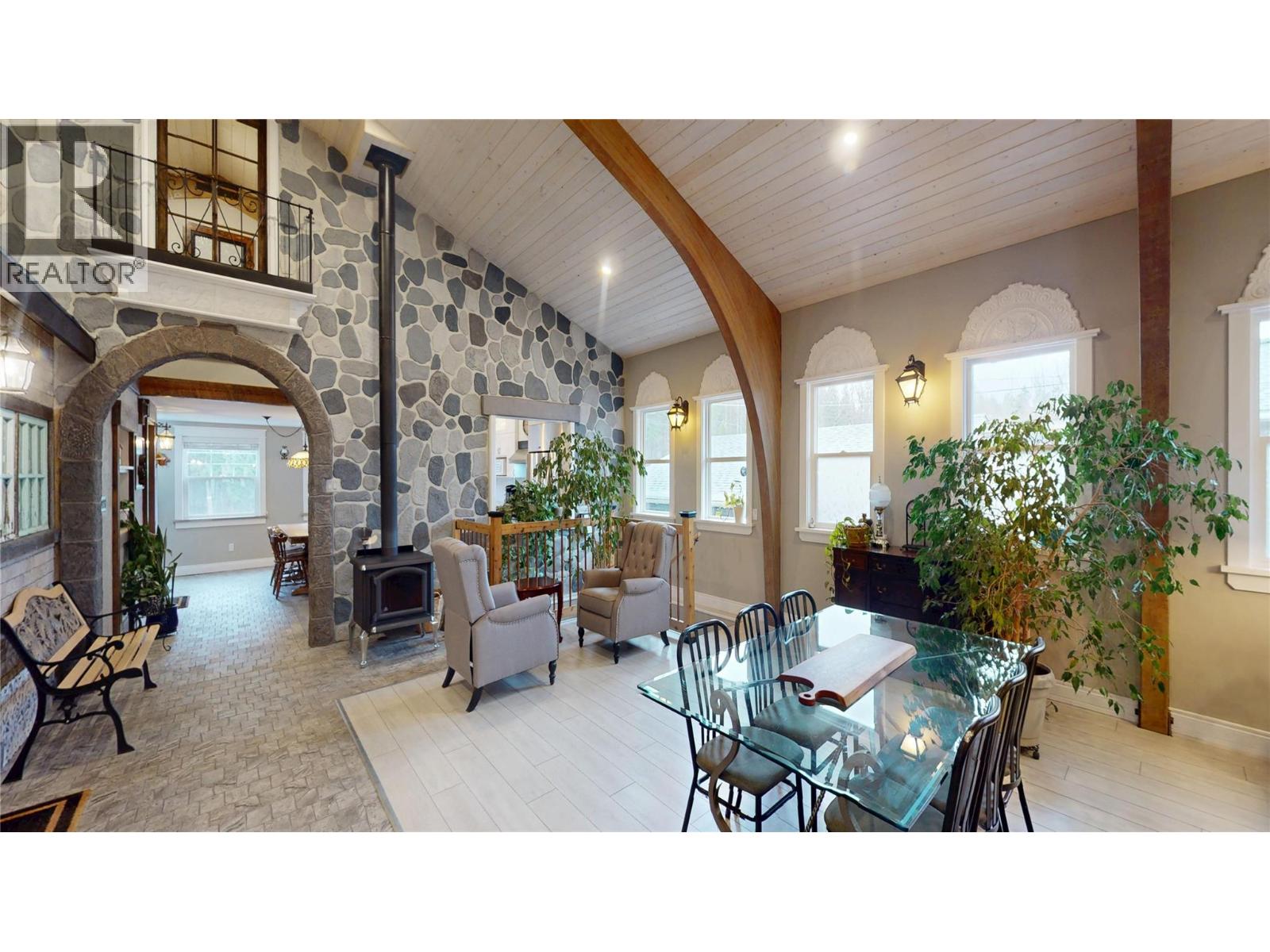 51 103 Avenue Property Photo 9