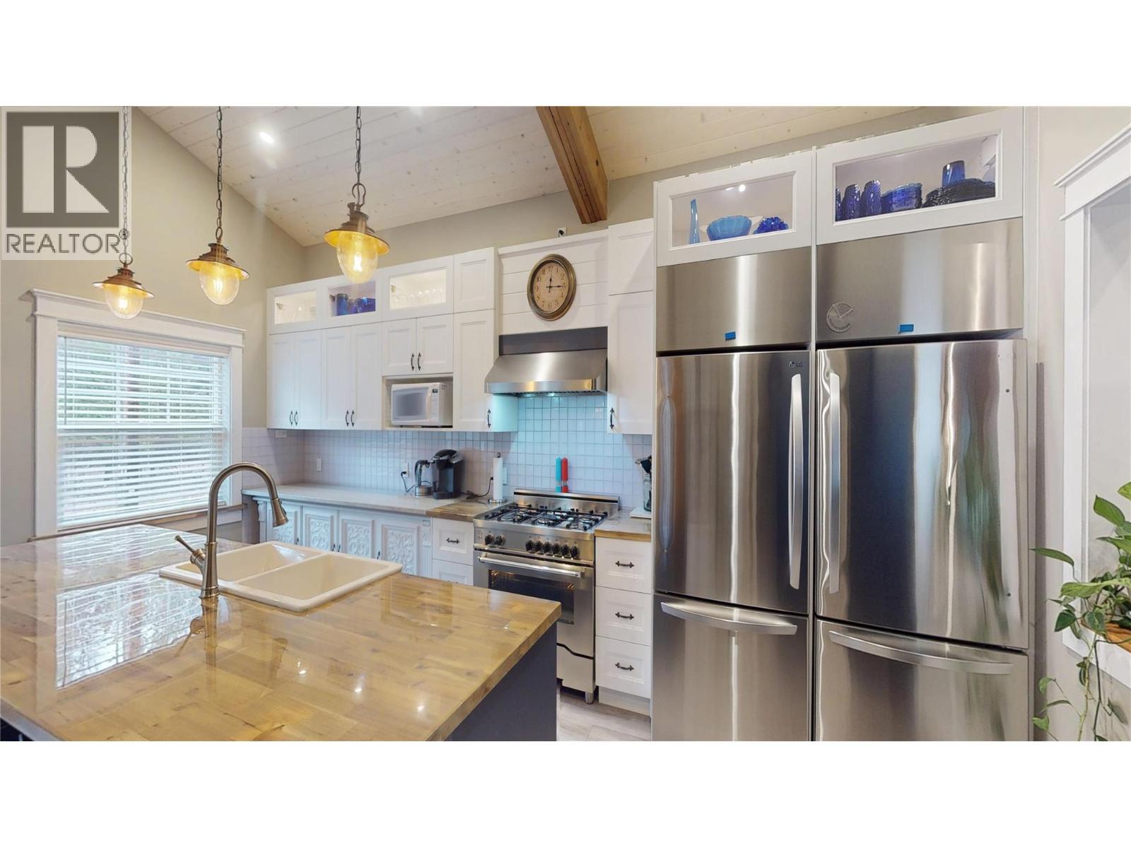 51 103 Avenue Property Photo 12