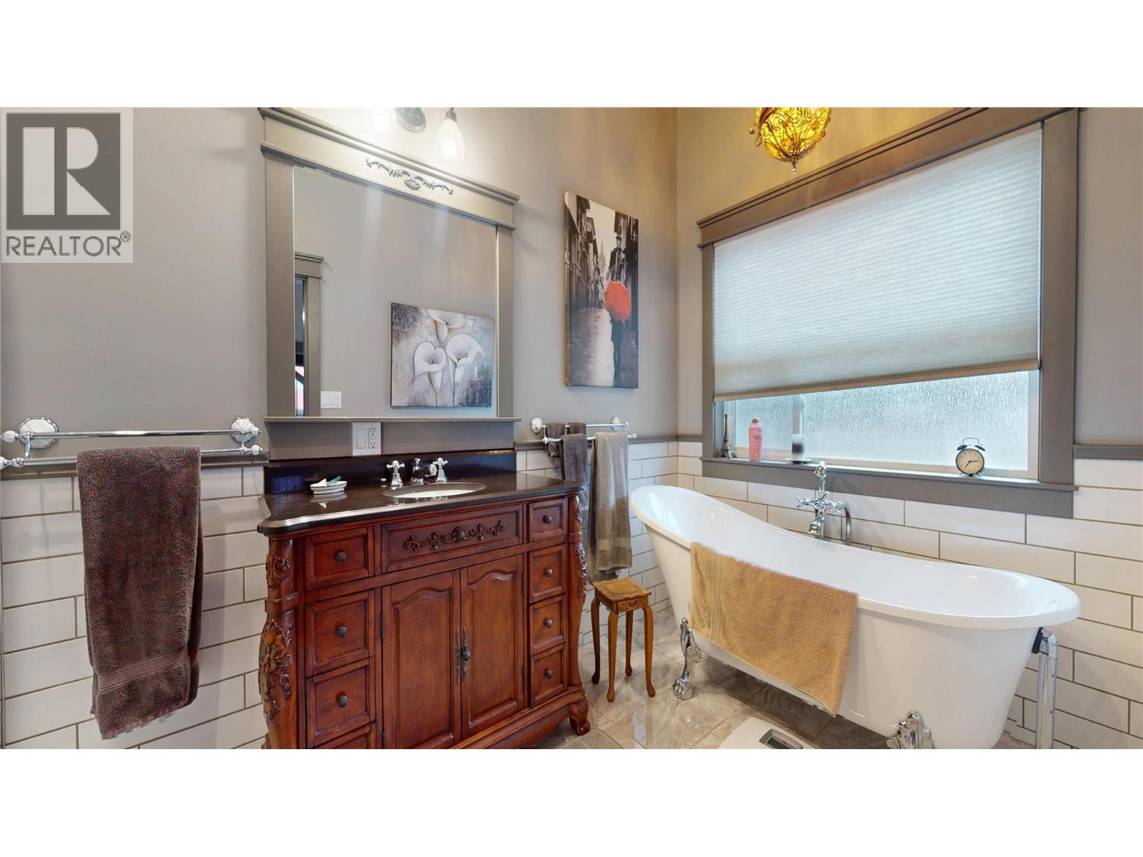 51 103 Avenue Property Photo 25