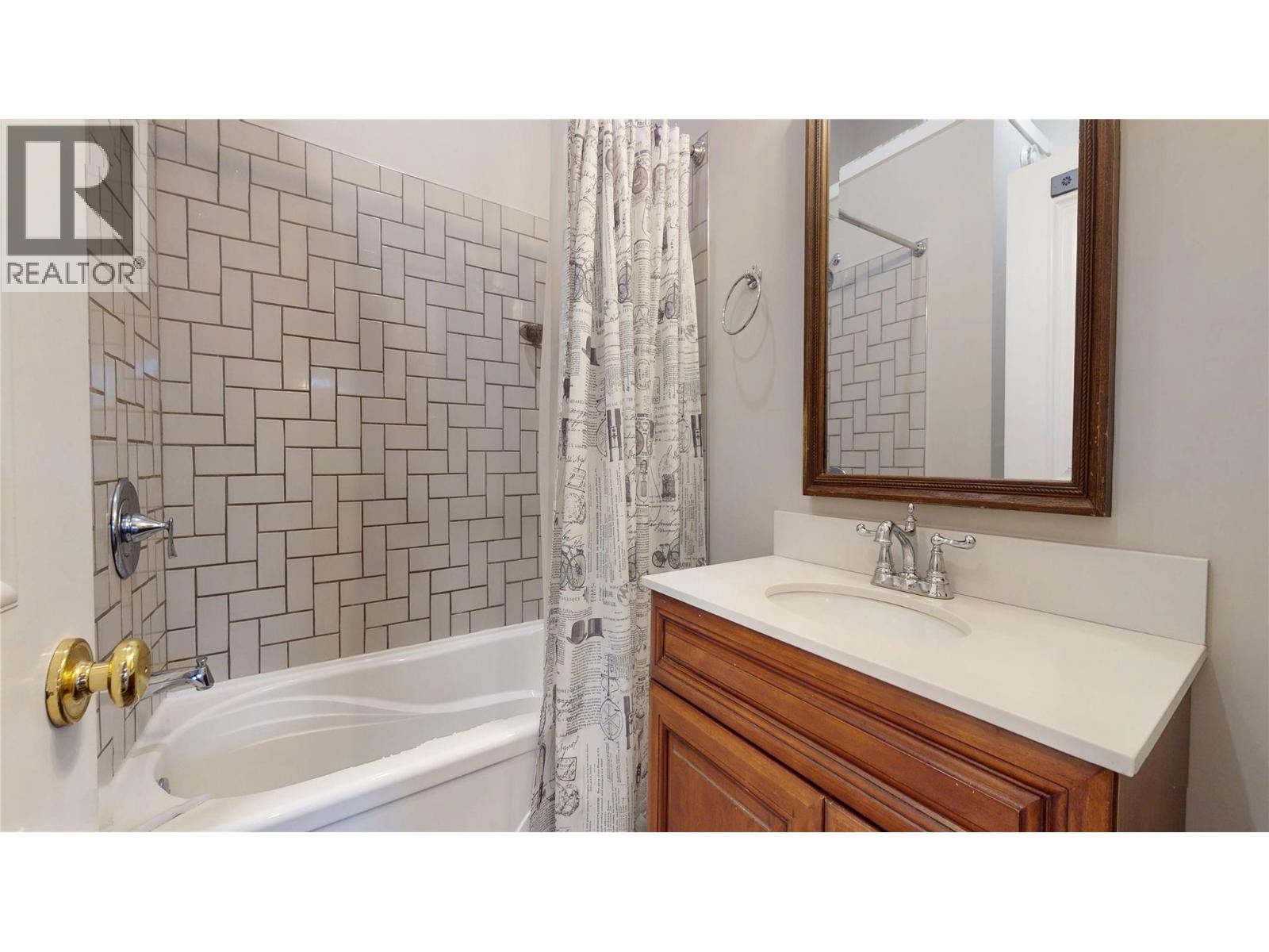51 103 Avenue Property Photo 32