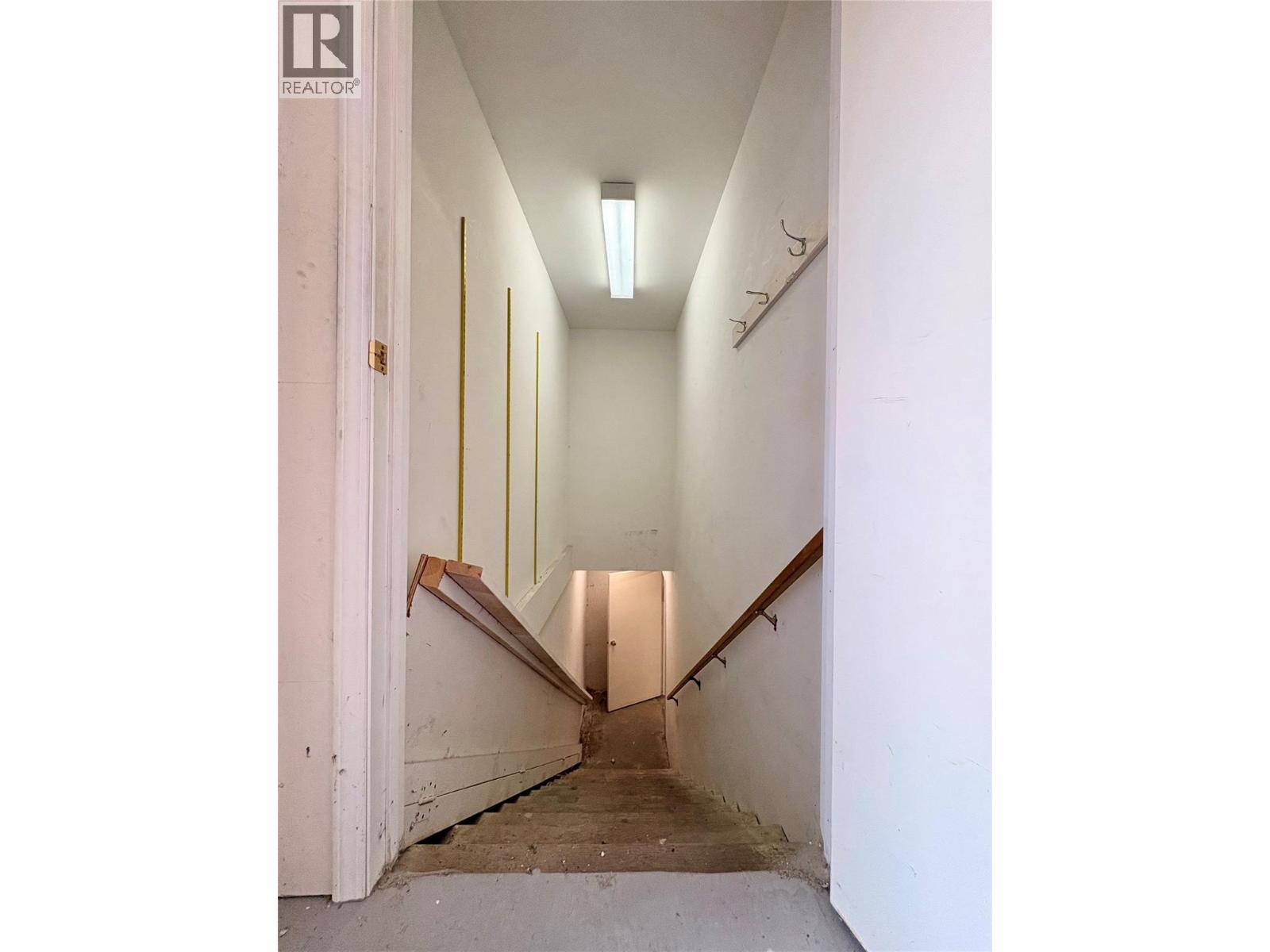 3309 Coldstream Avenue Property Photo 4