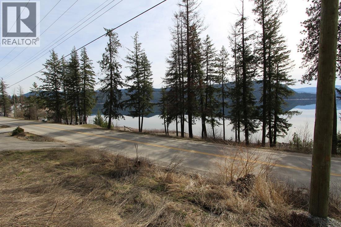 5183 Squilax Anglemont Road Property Photo 5