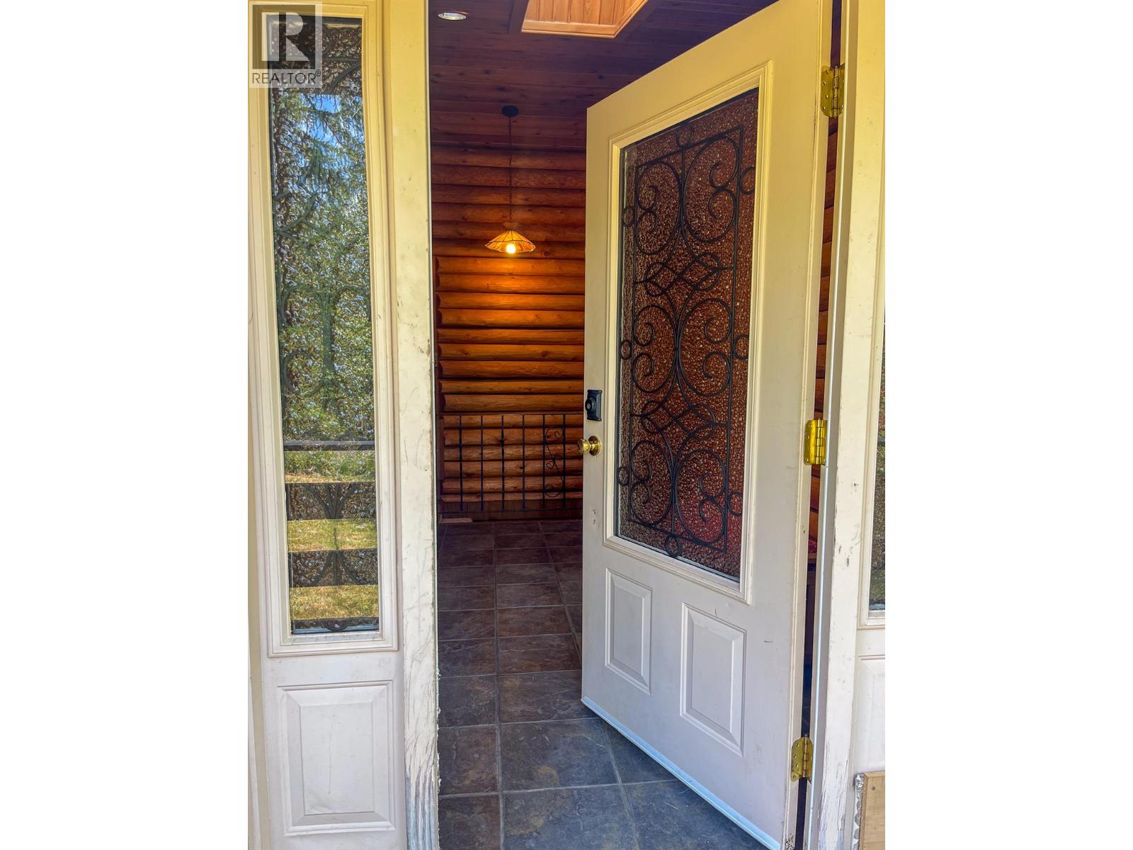 3026 Upper Slocan Park Road Property Photo 8