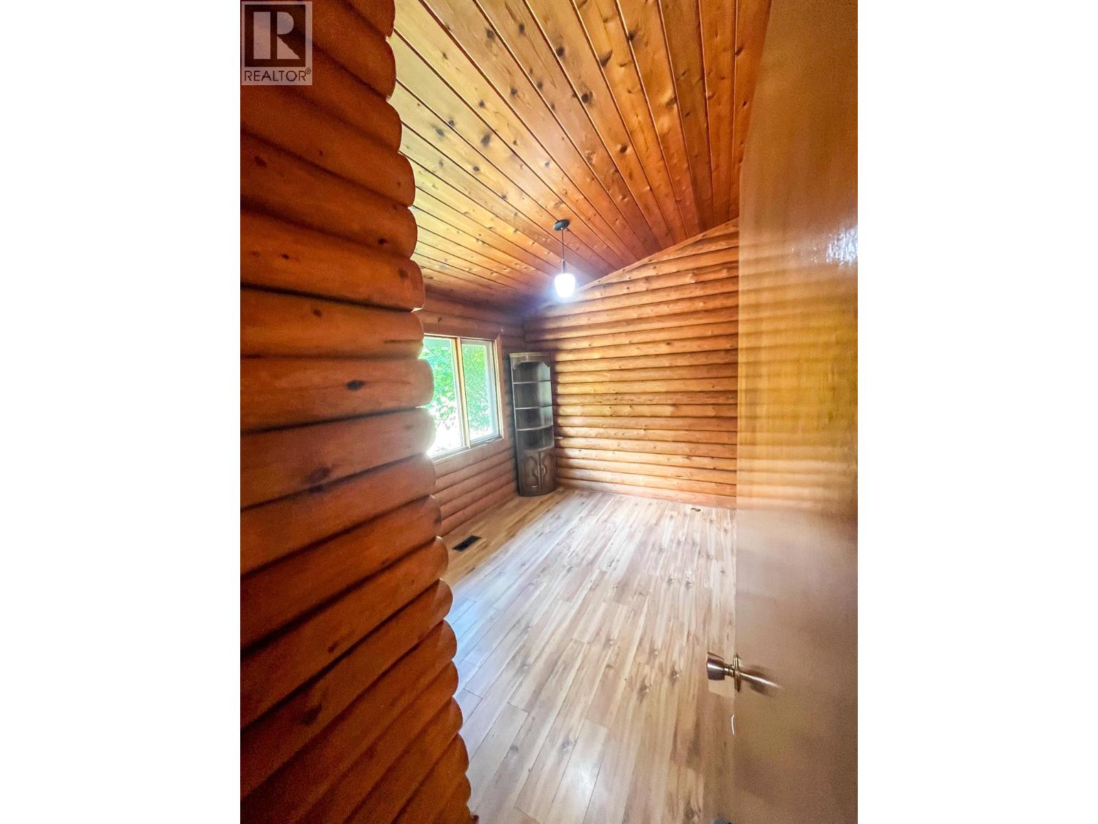 3026 Upper Slocan Park Road Property Photo 11
