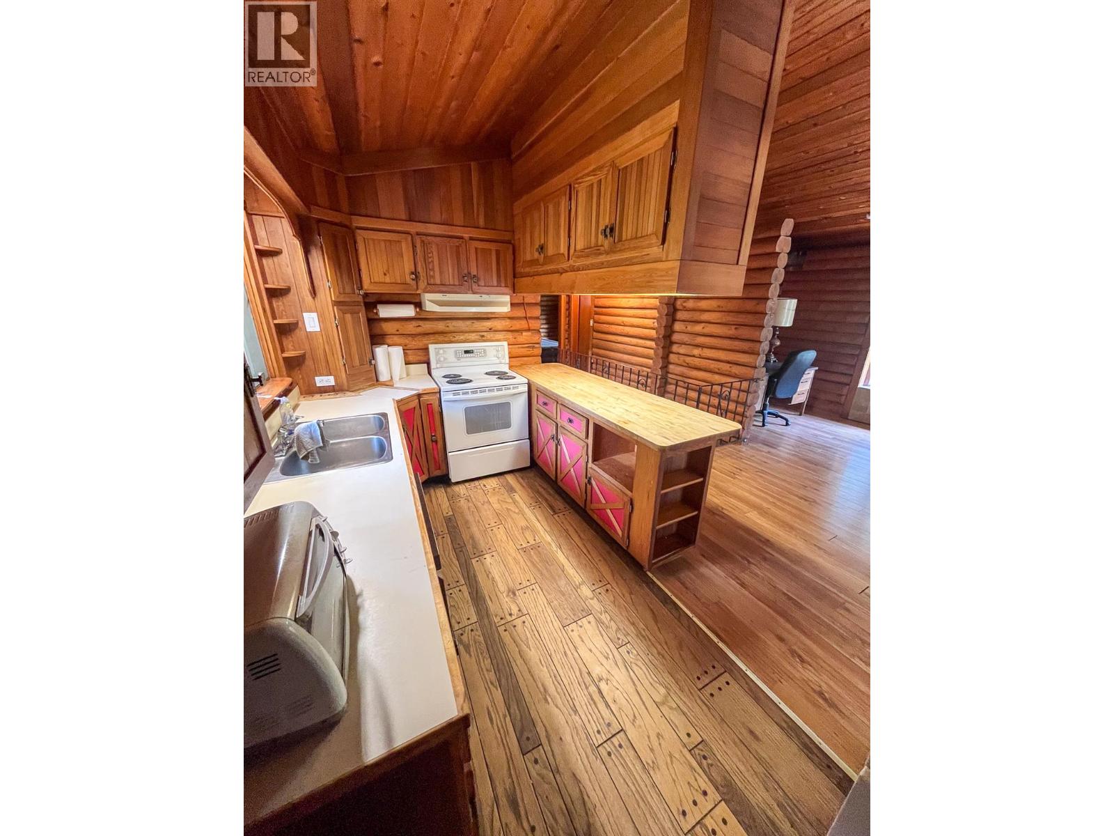 3026 Upper Slocan Park Road Property Photo 17