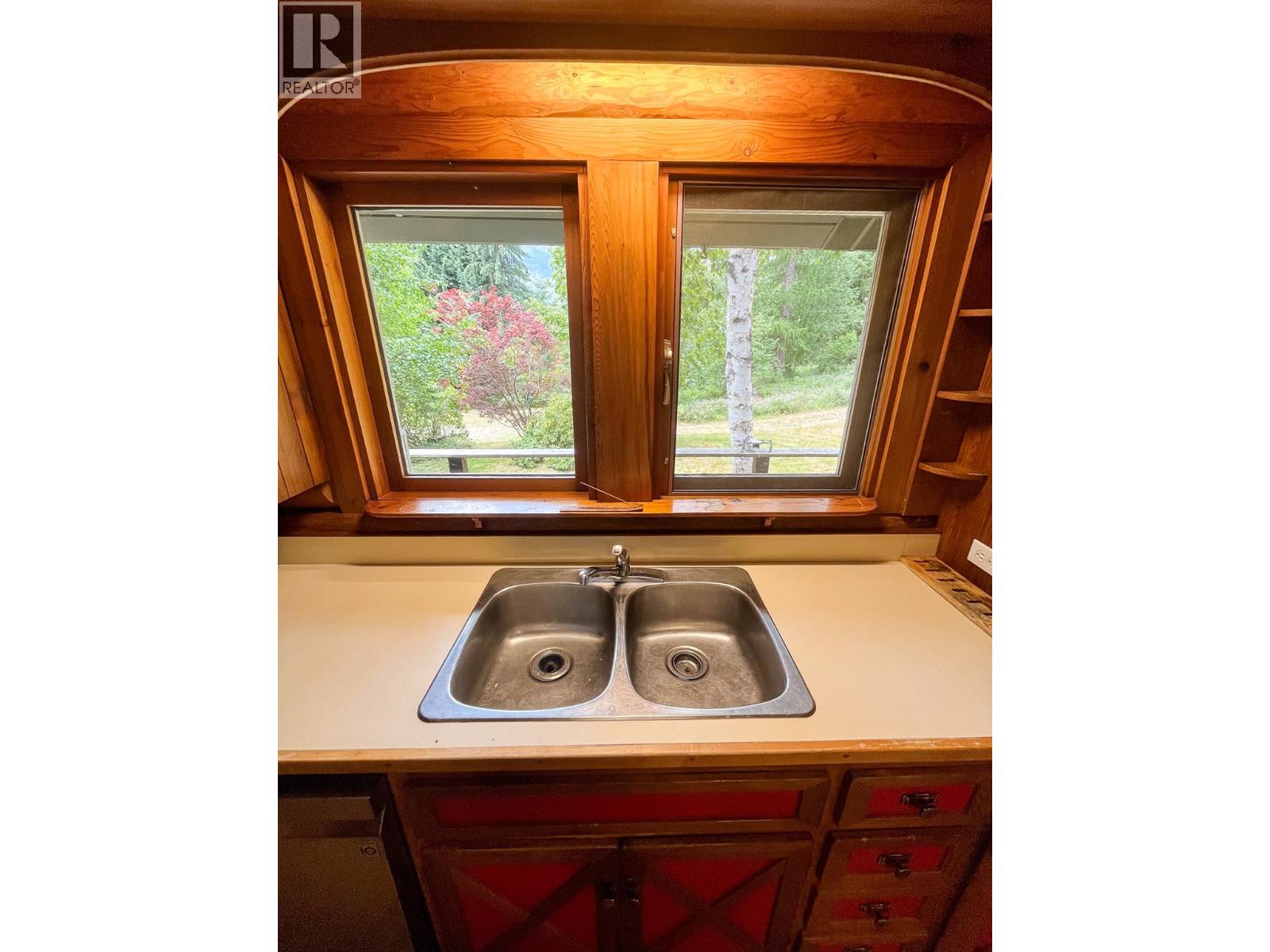 3026 Upper Slocan Park Road Property Photo 19