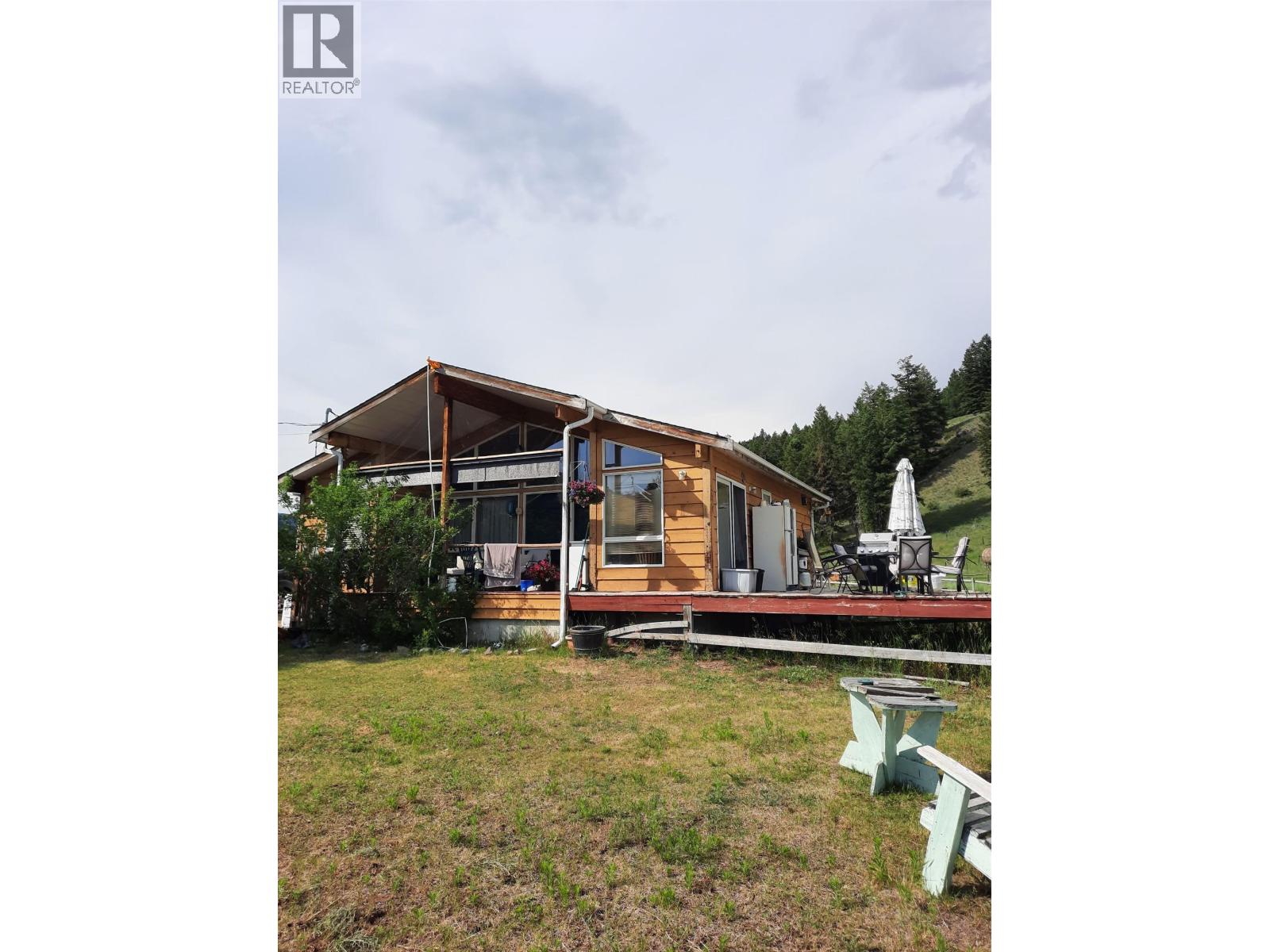 3055 Ingram Creek Road Property Photo 1